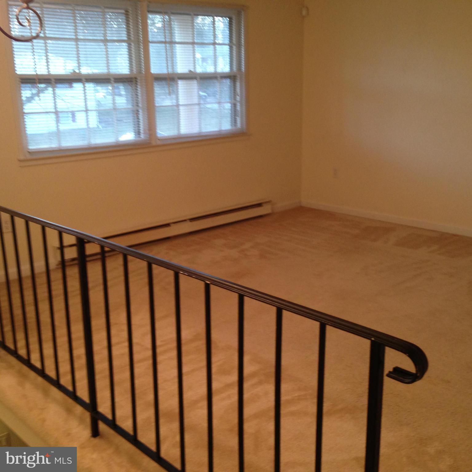 DALE CITY - Residential Lease