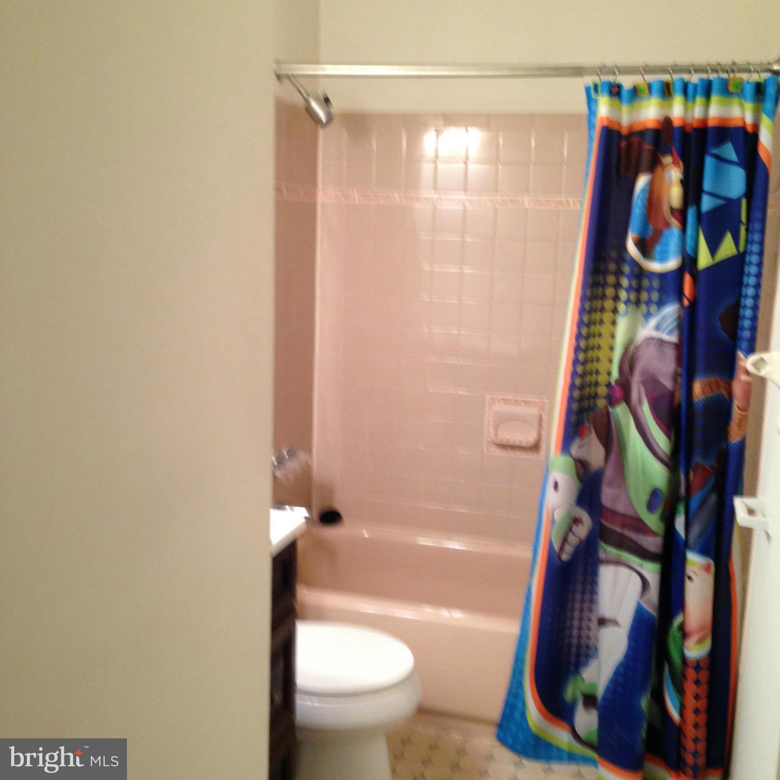 DALE CITY - Residential Lease