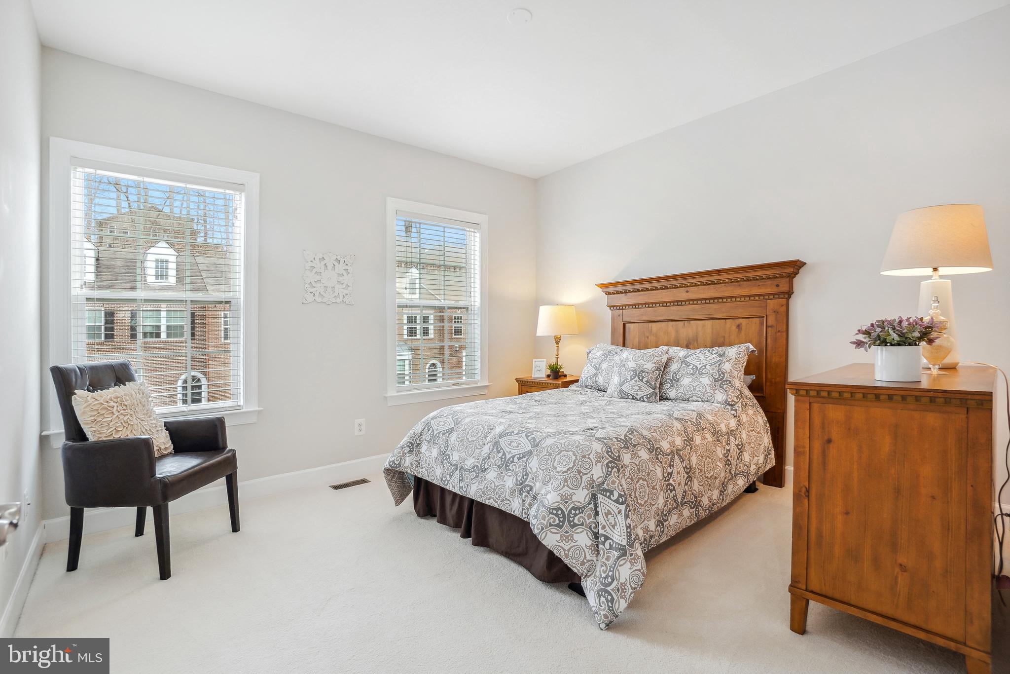 OVERLOOK - Residential