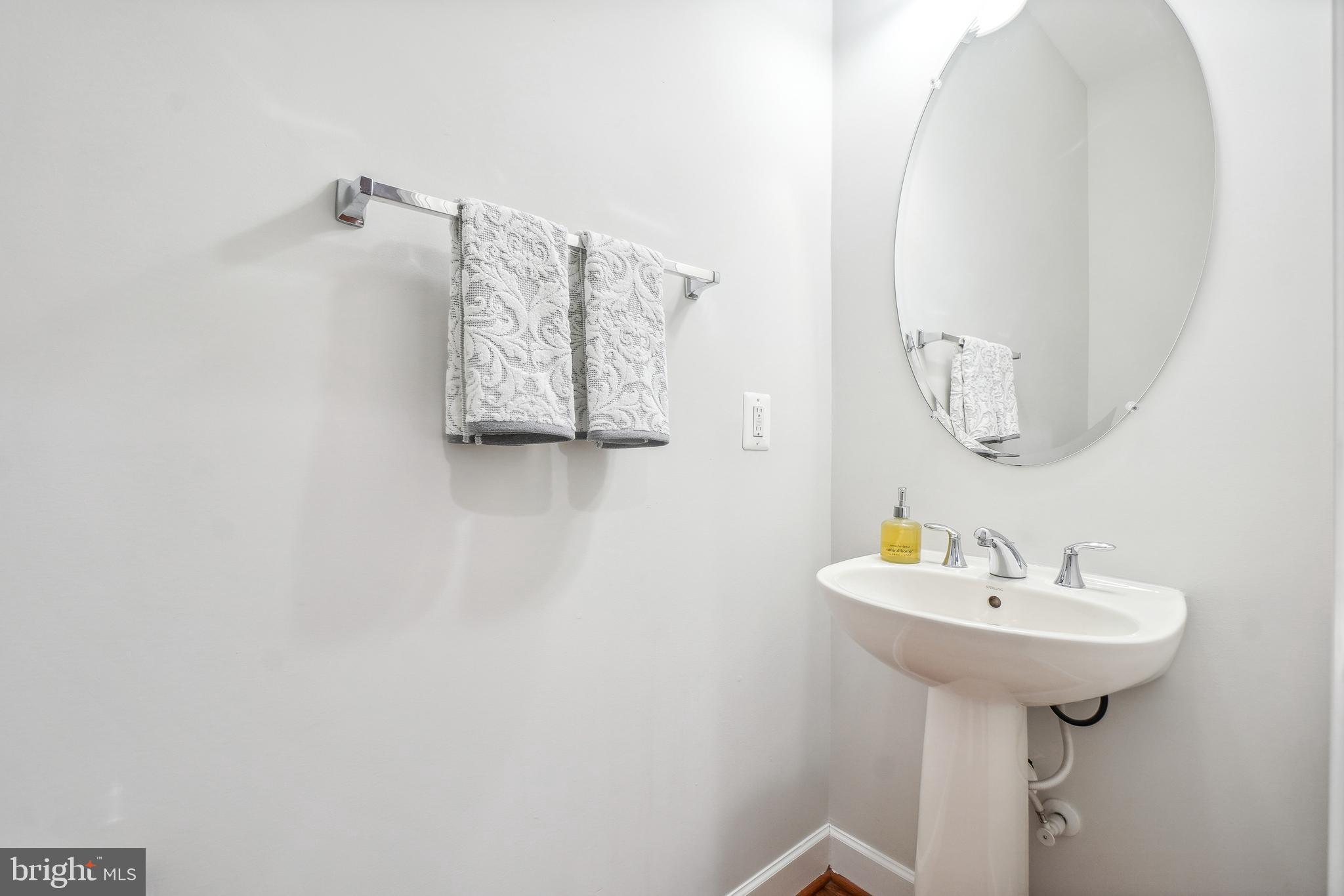 OVERLOOK - Residential