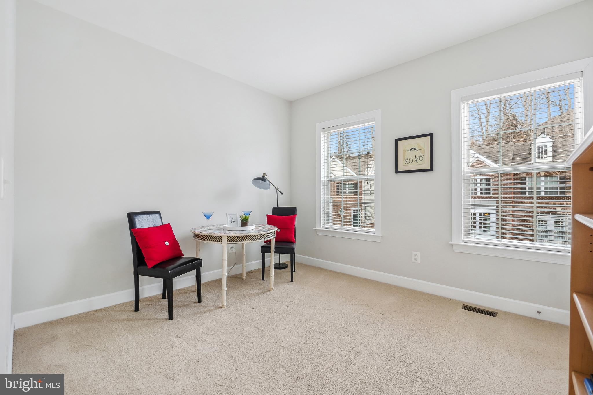 OVERLOOK - Residential