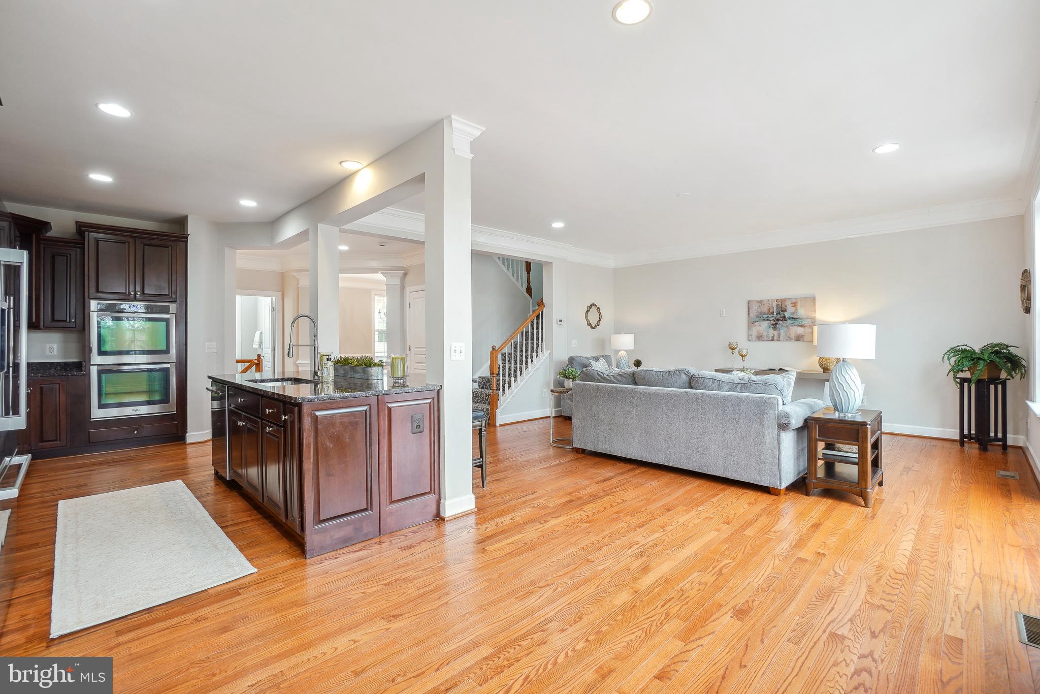 OVERLOOK - Residential