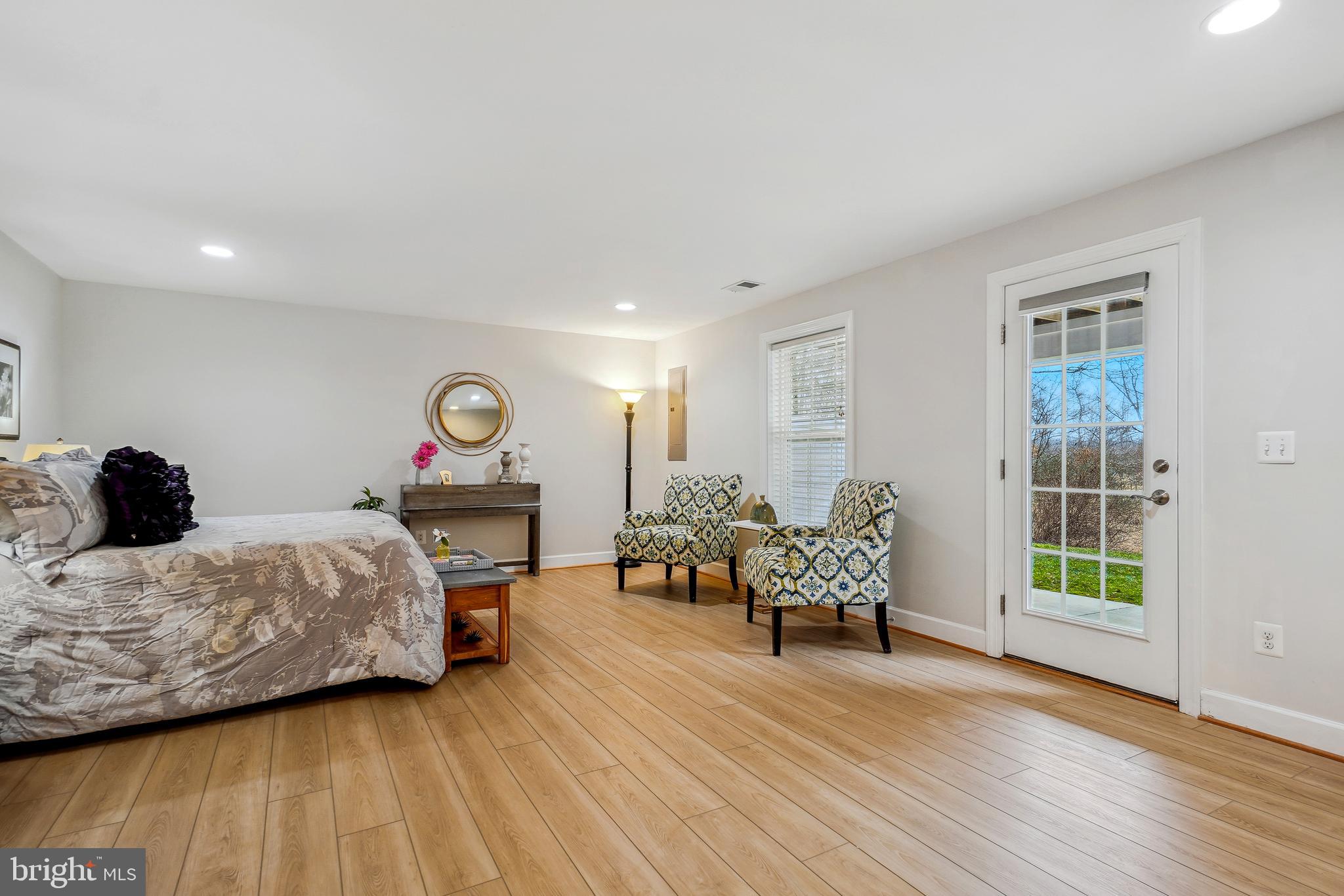 OVERLOOK - Residential