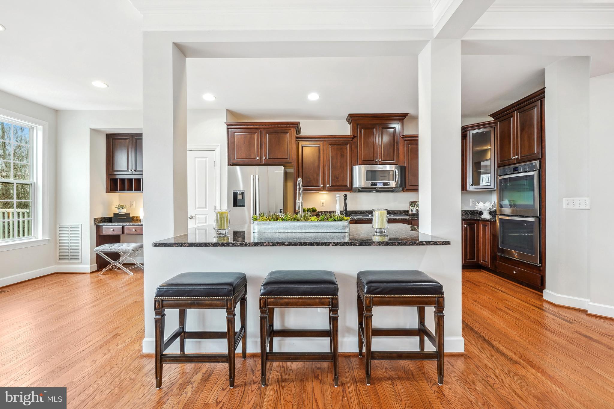 OVERLOOK - Residential