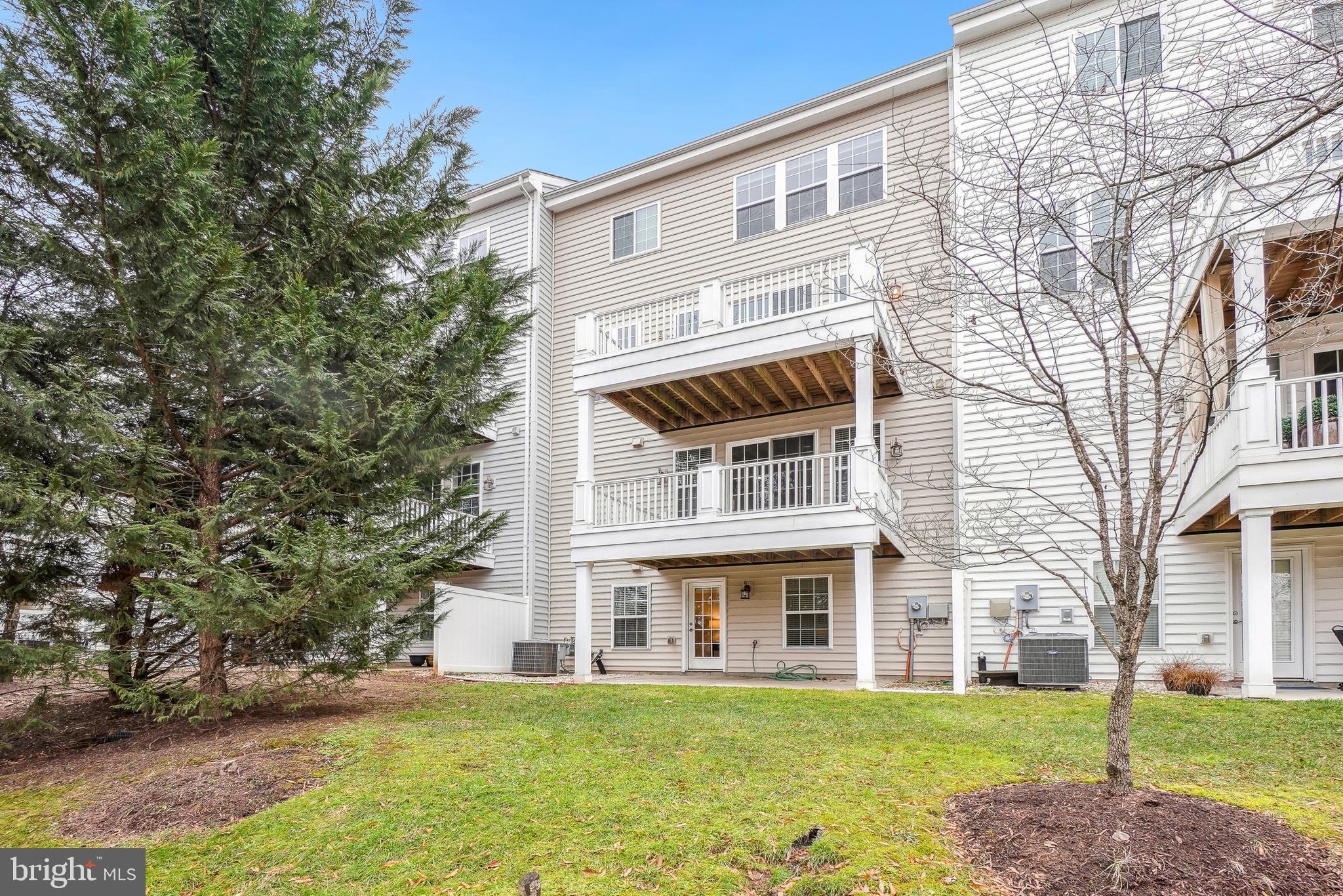 OVERLOOK - Residential