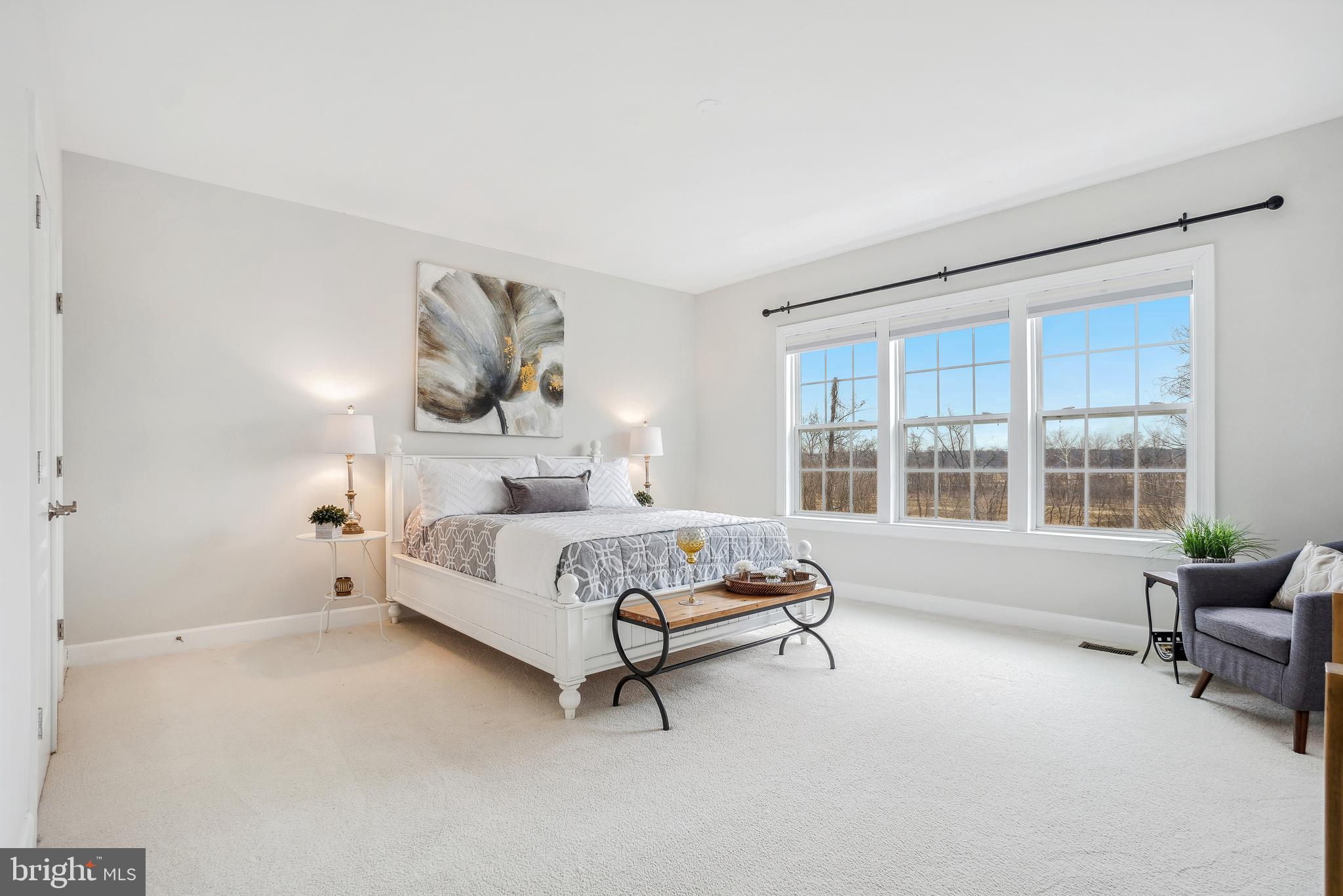 OVERLOOK - Residential