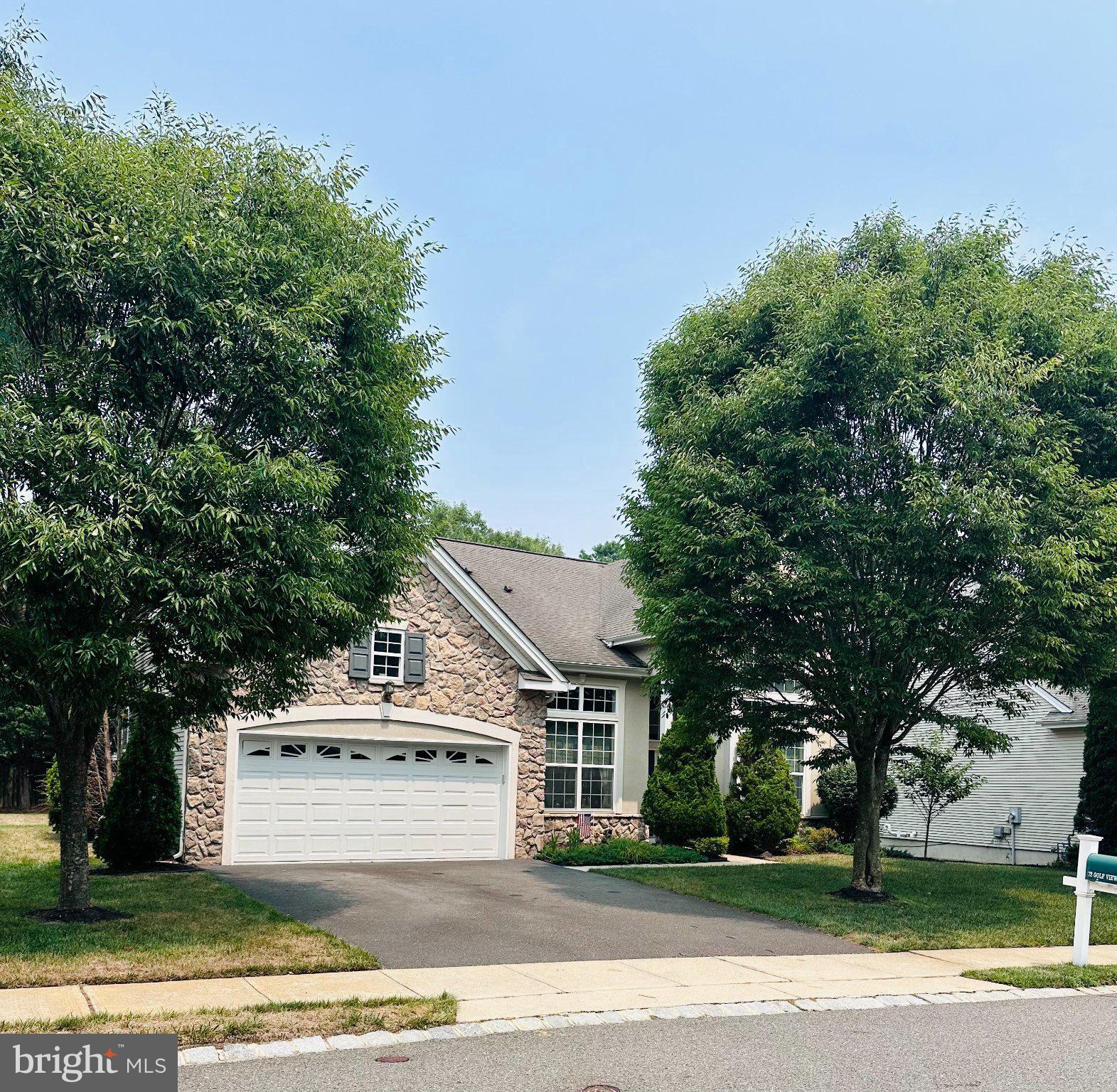 72 GOLF VIEW DRIVE