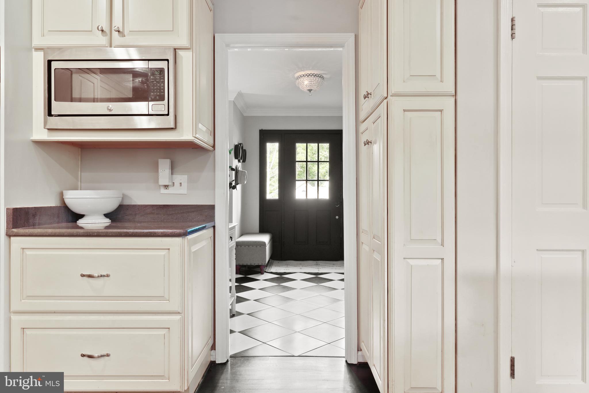 THE DOWNS - Residential