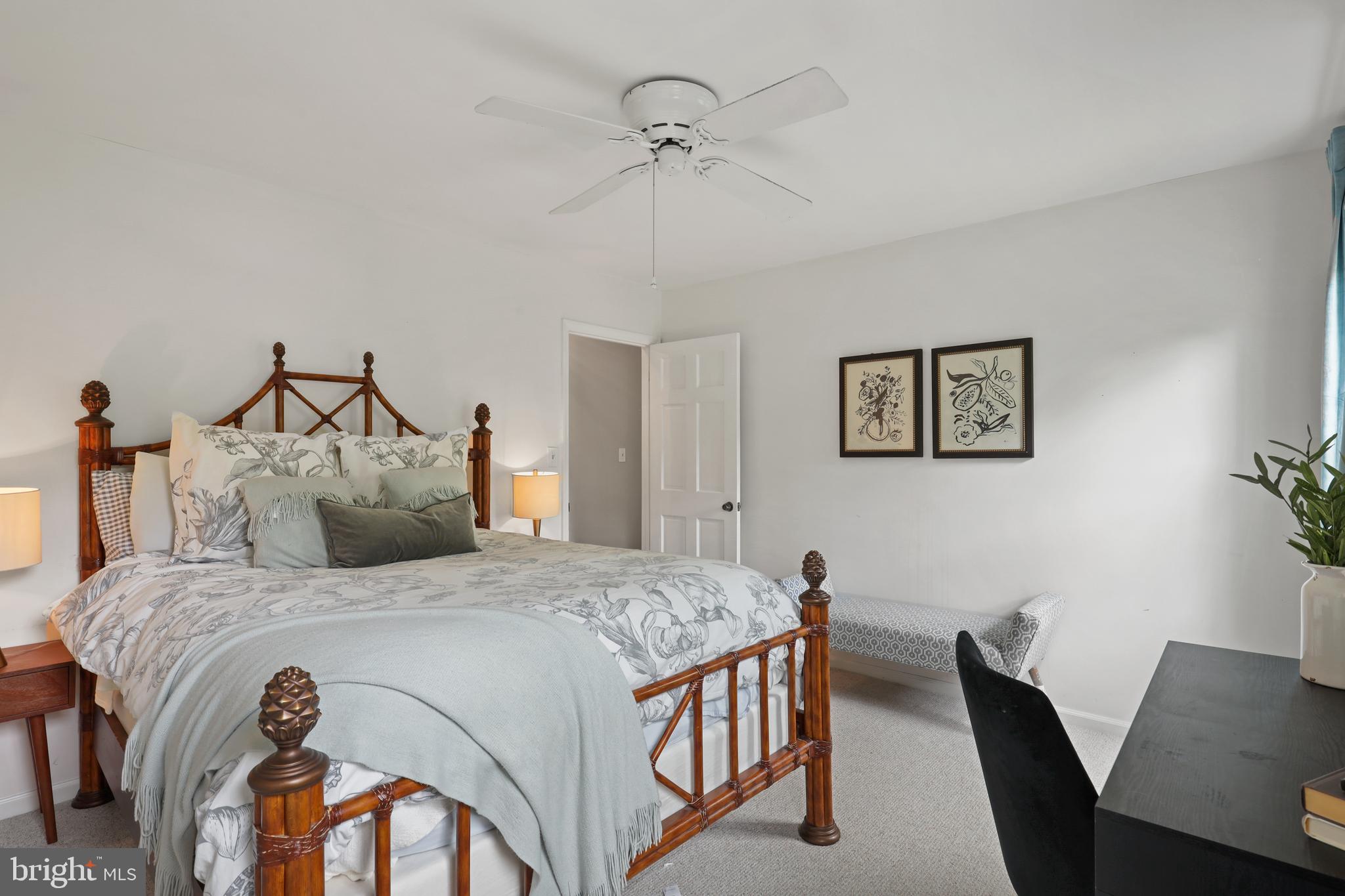 THE DOWNS - Residential