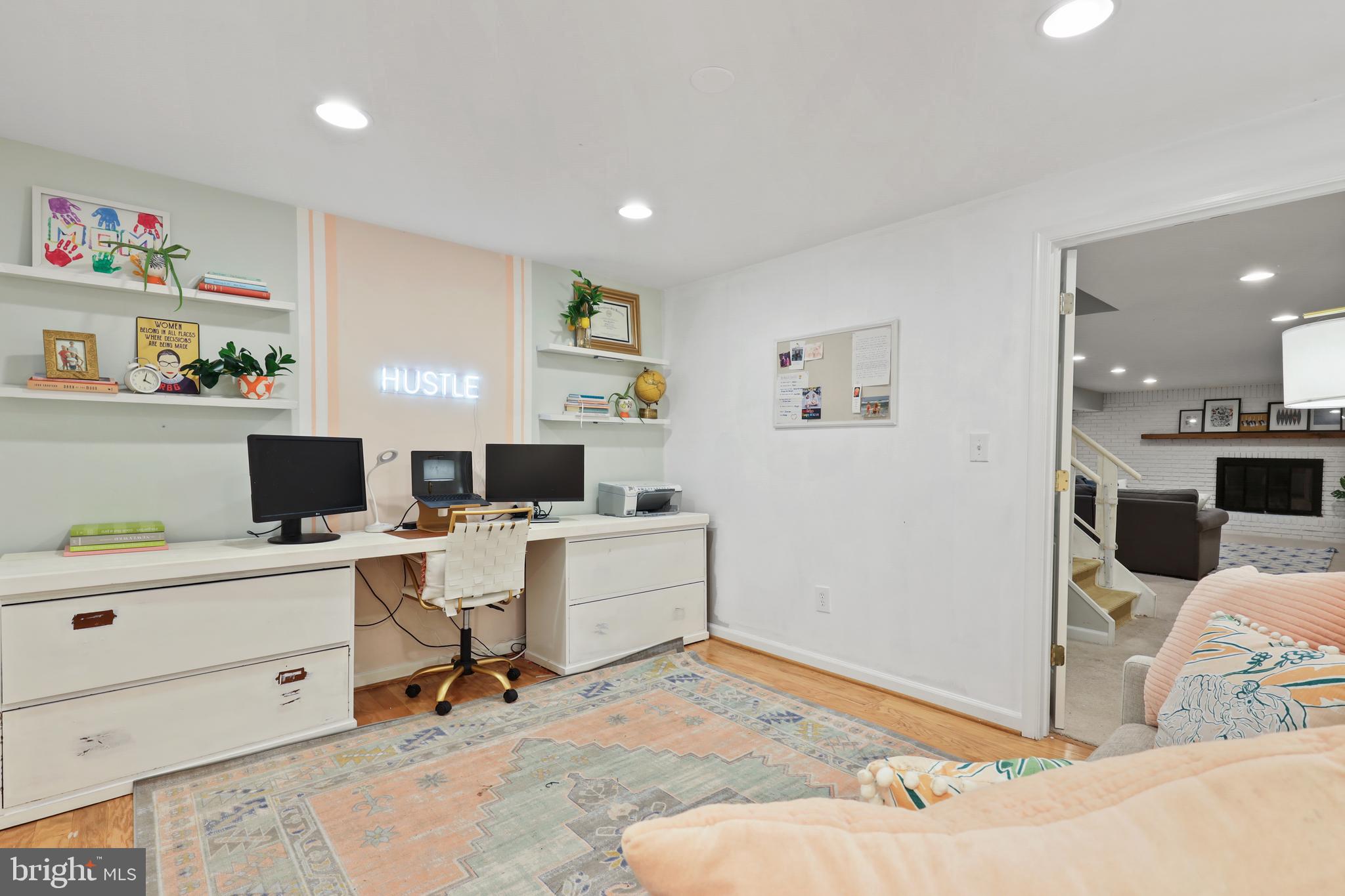 THE DOWNS - Residential