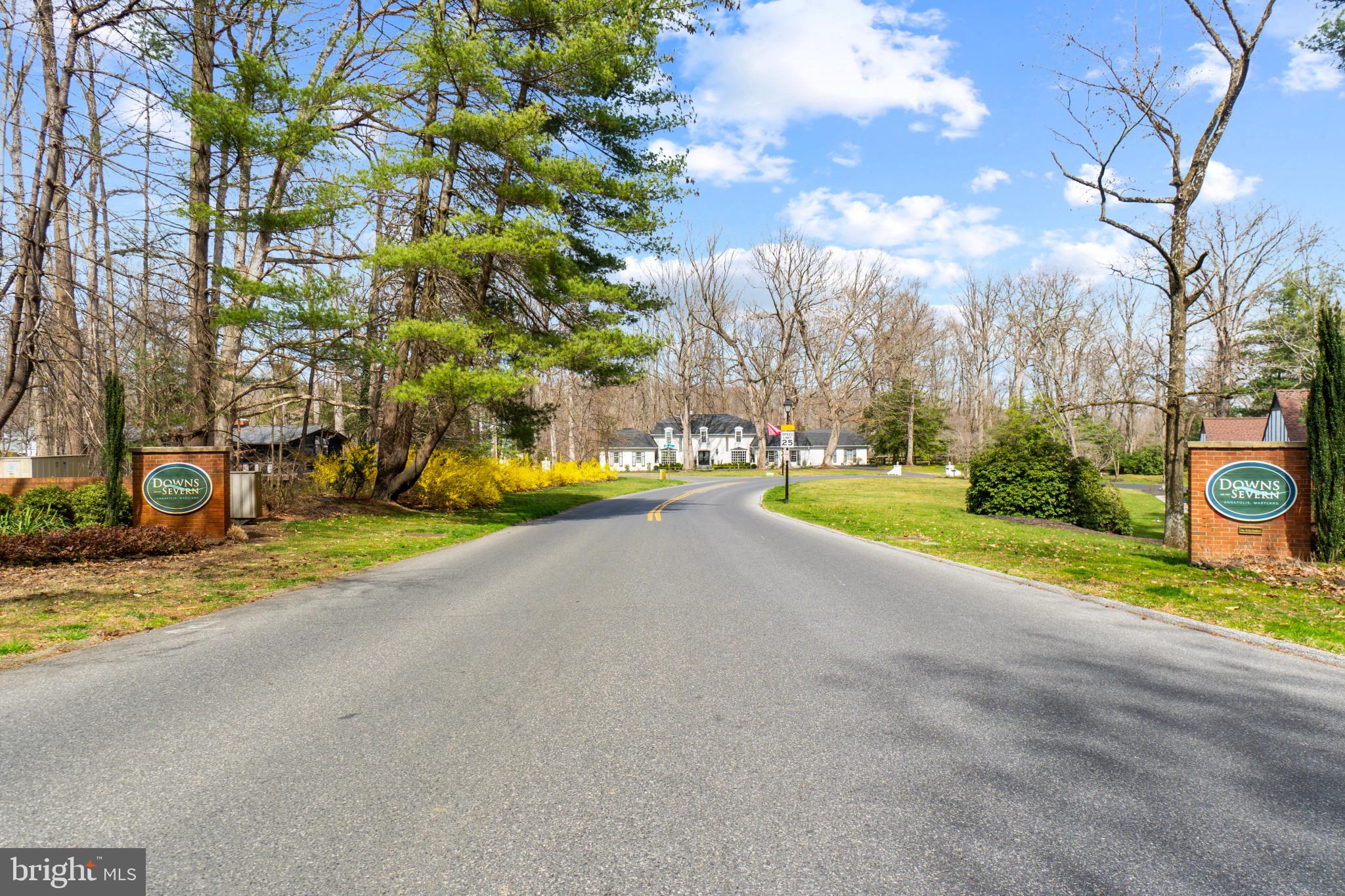 THE DOWNS - Residential