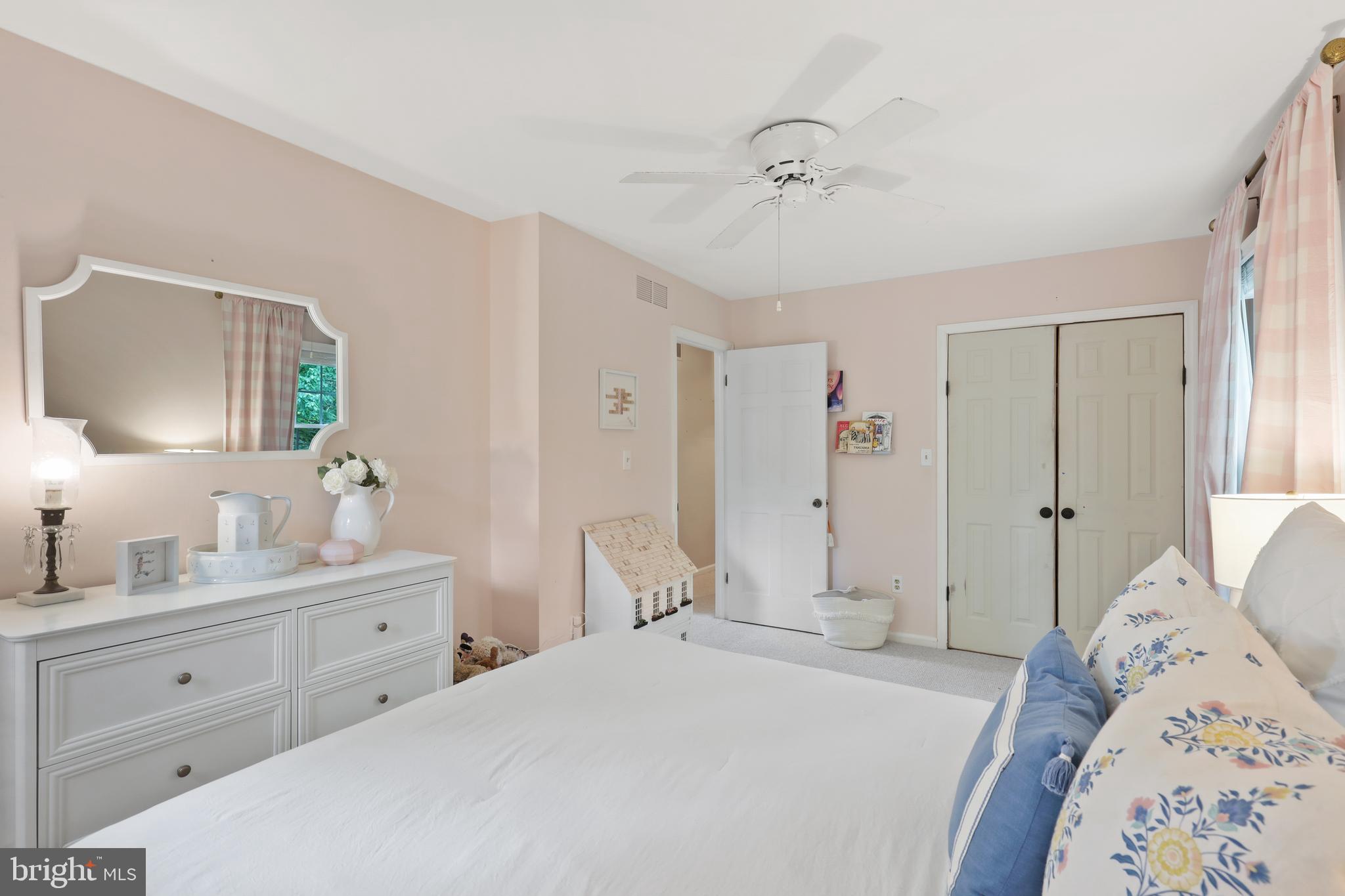 THE DOWNS - Residential