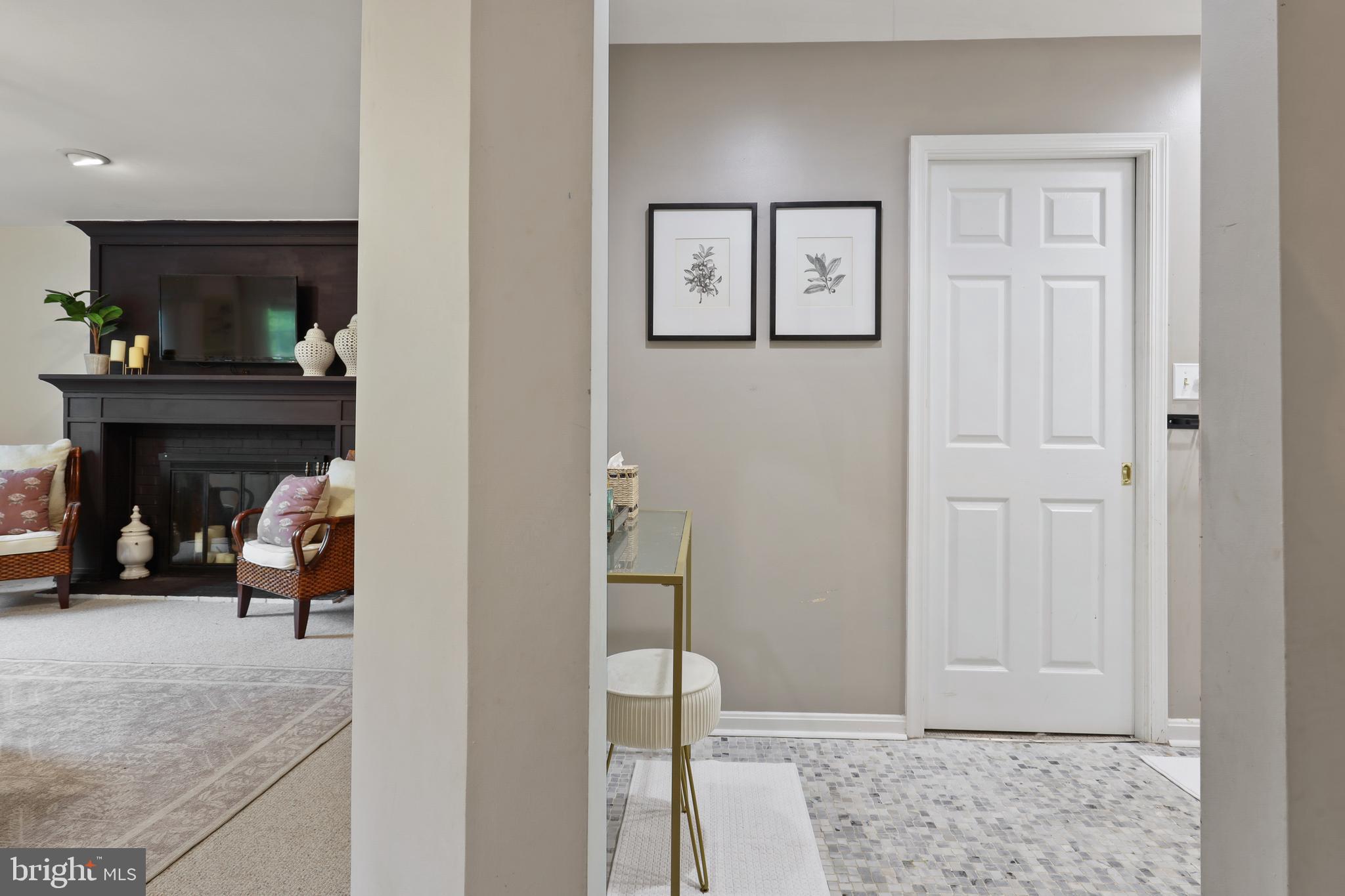 THE DOWNS - Residential