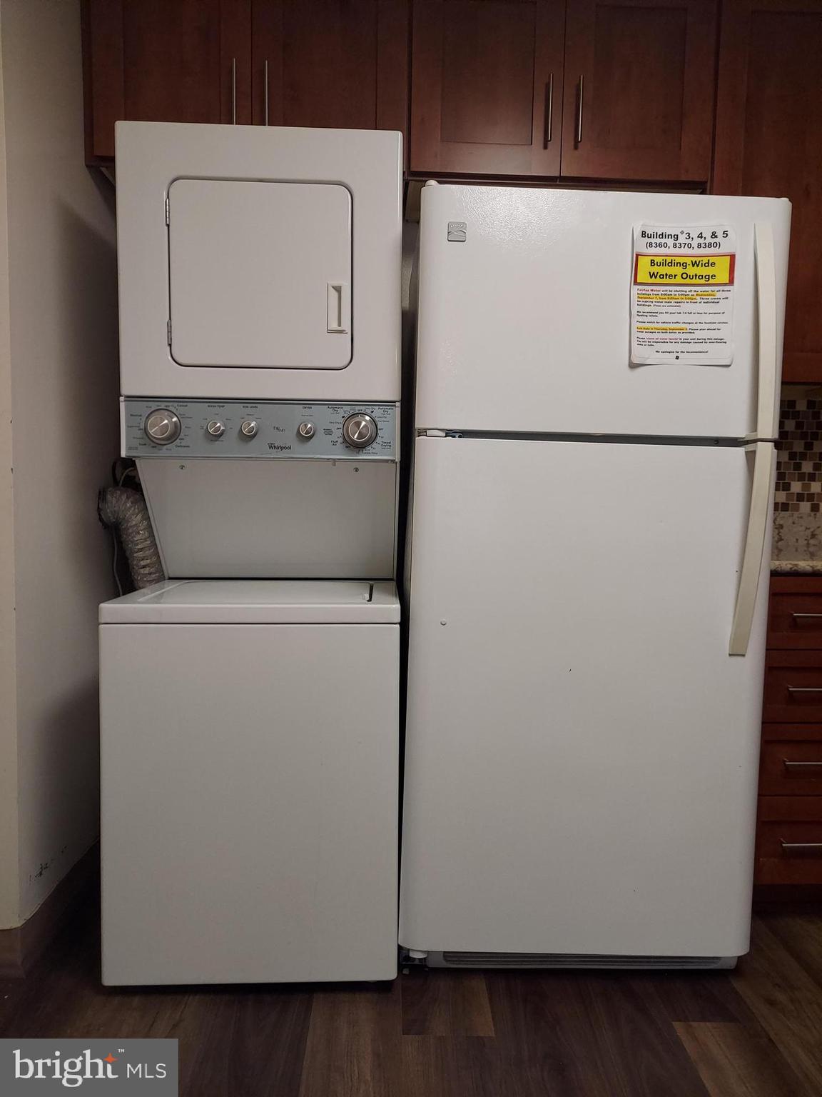 ROTONDA - Residential Lease