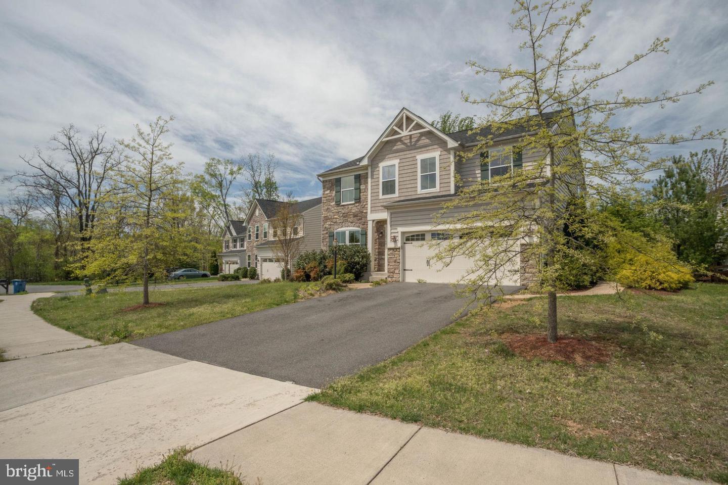 12760 MANOR HALL COURT