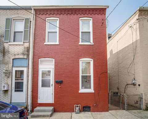 Photo of 634 FAIRVIEW AVE, COLUMBIA, PA 17512 (MLS # PALA2035386)