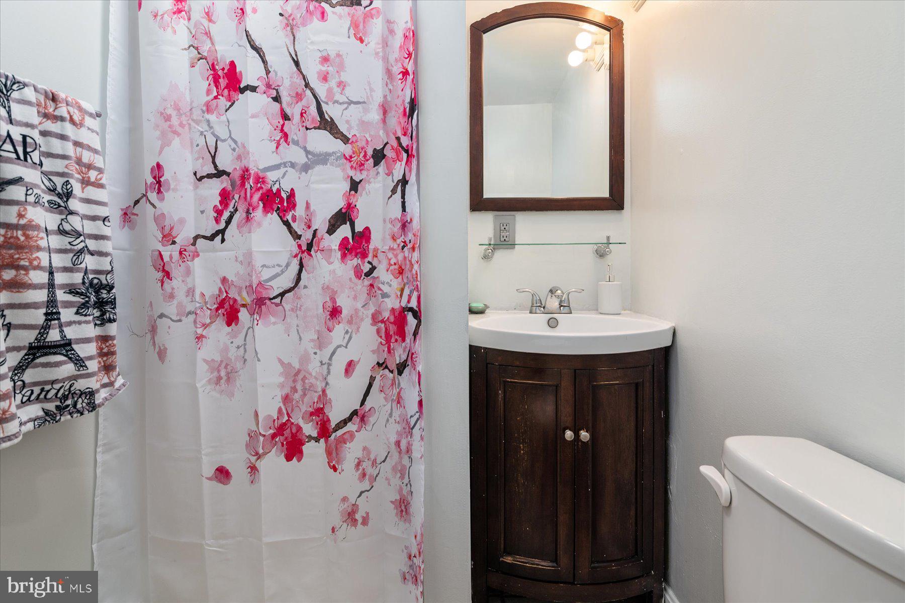 MEADOWRIDGE LANDING - Residential