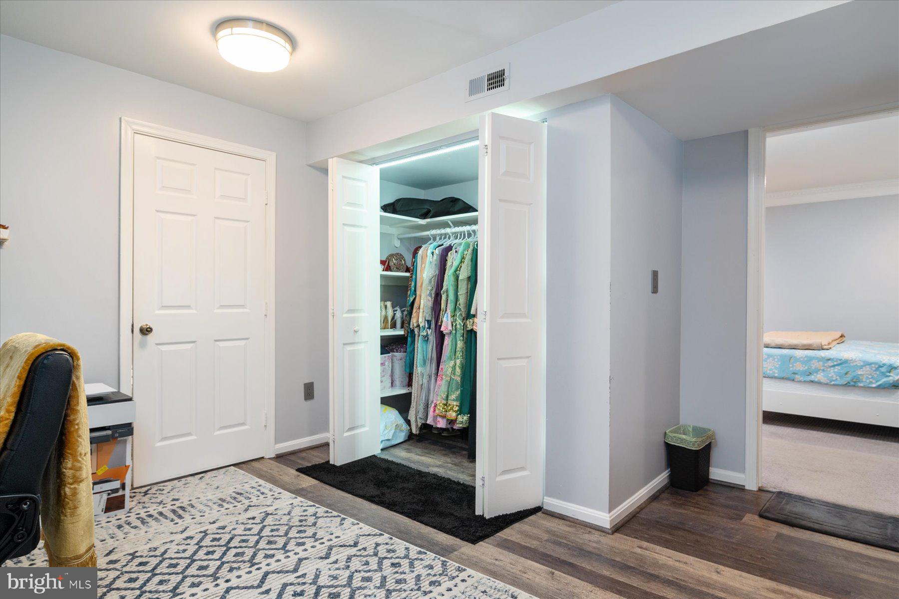 MEADOWRIDGE LANDING - Residential