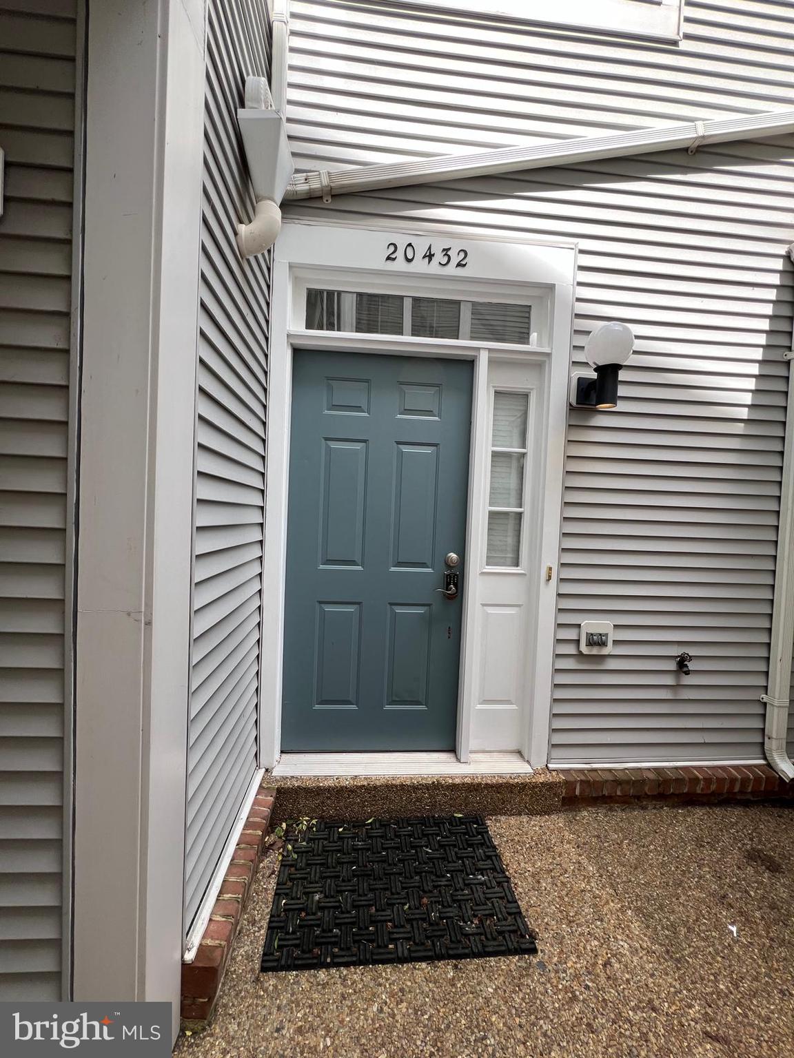 20432 COOL FERN SQUARE