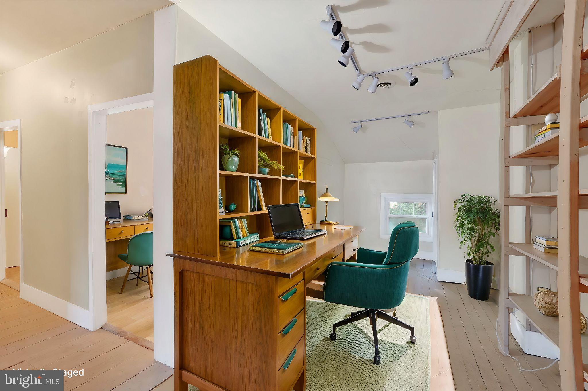 SHREWSBURY BORO - Residential