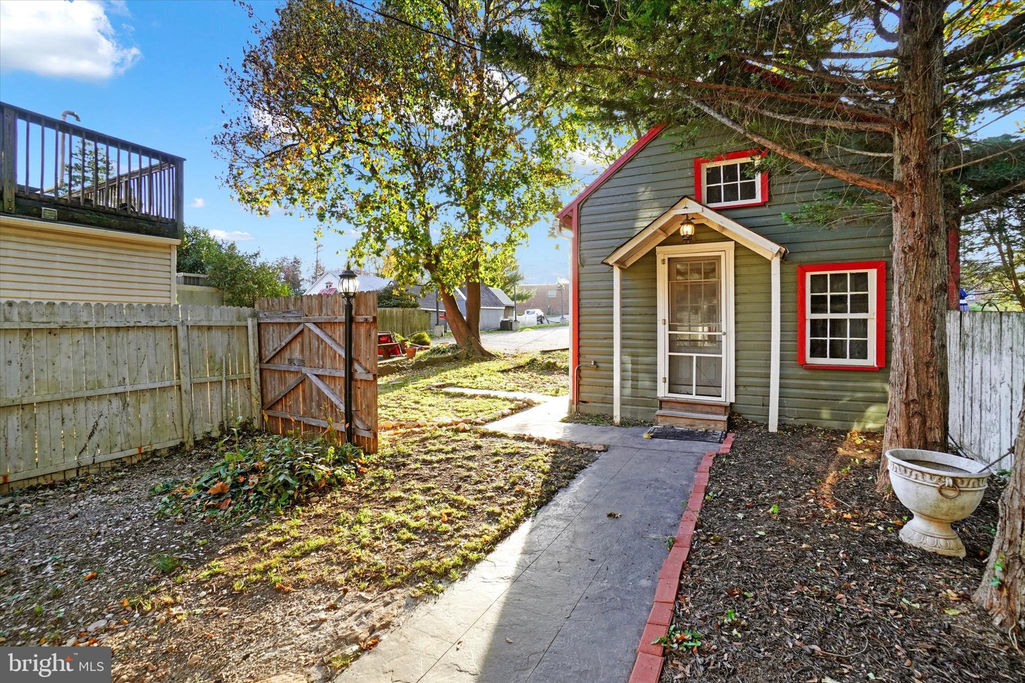 SHREWSBURY BORO - Residential