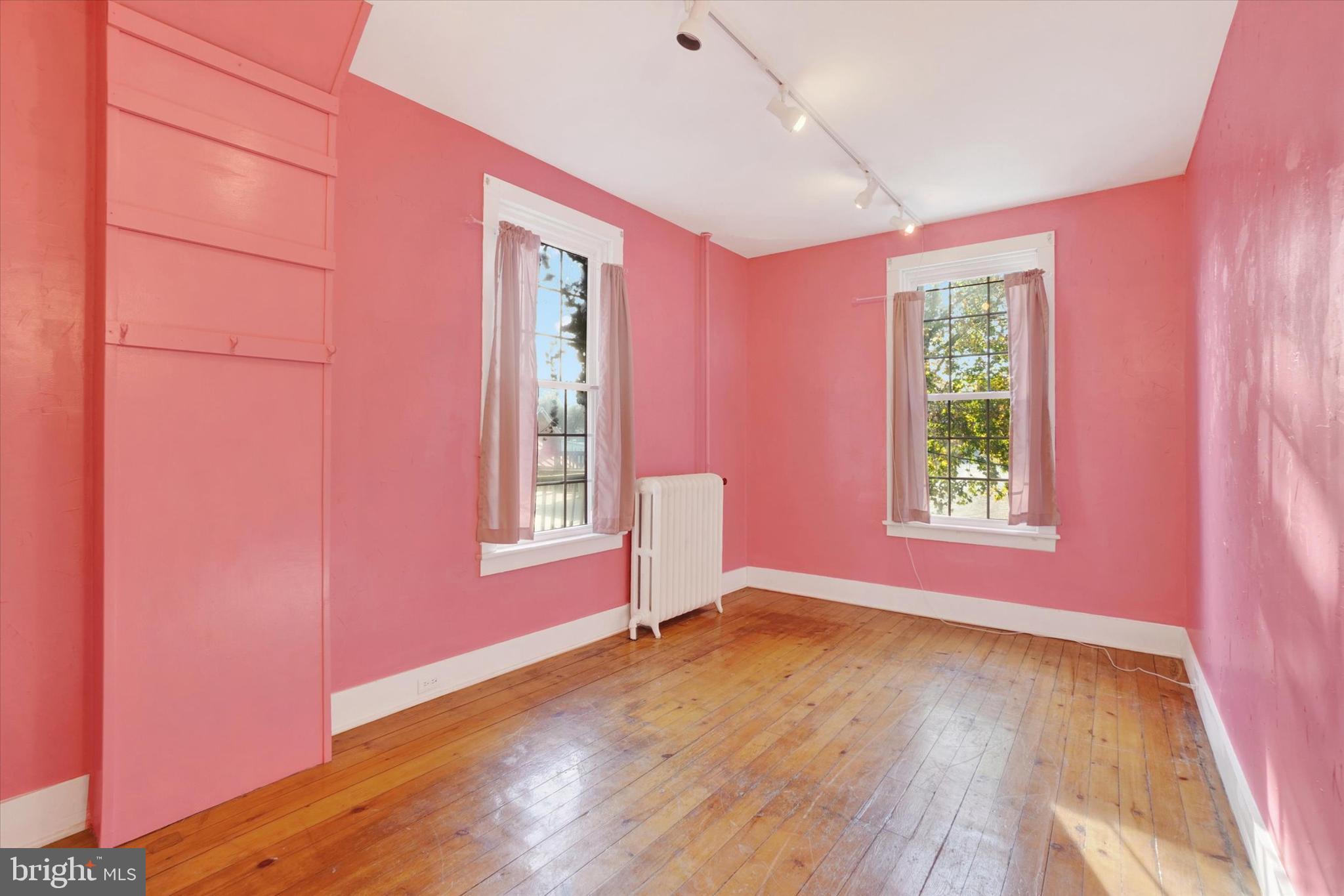 SHREWSBURY BORO - Residential