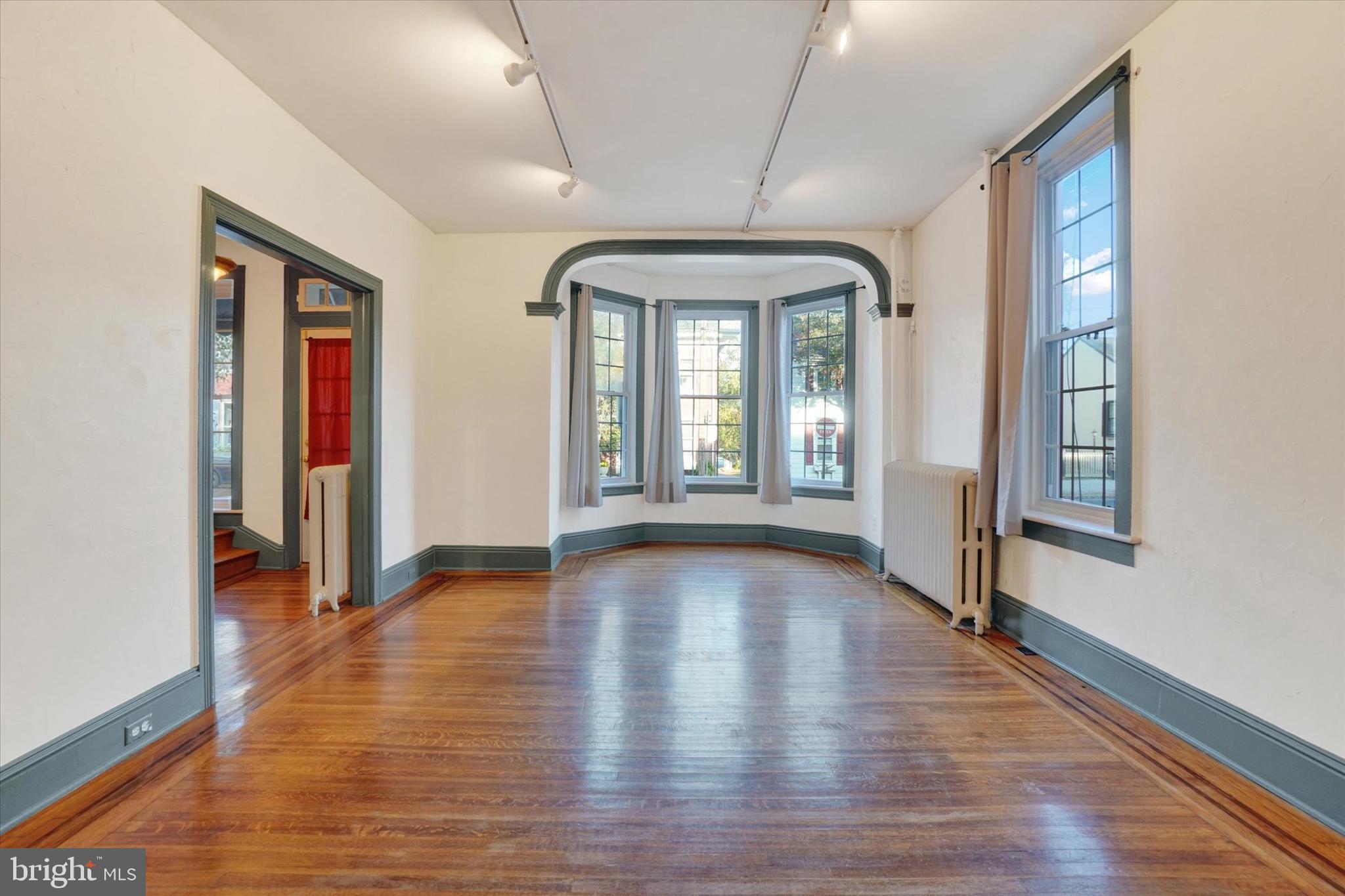 SHREWSBURY BORO - Residential