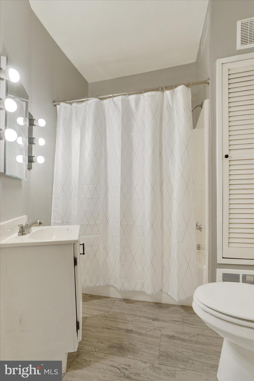 SHREWSBURY BORO - Residential