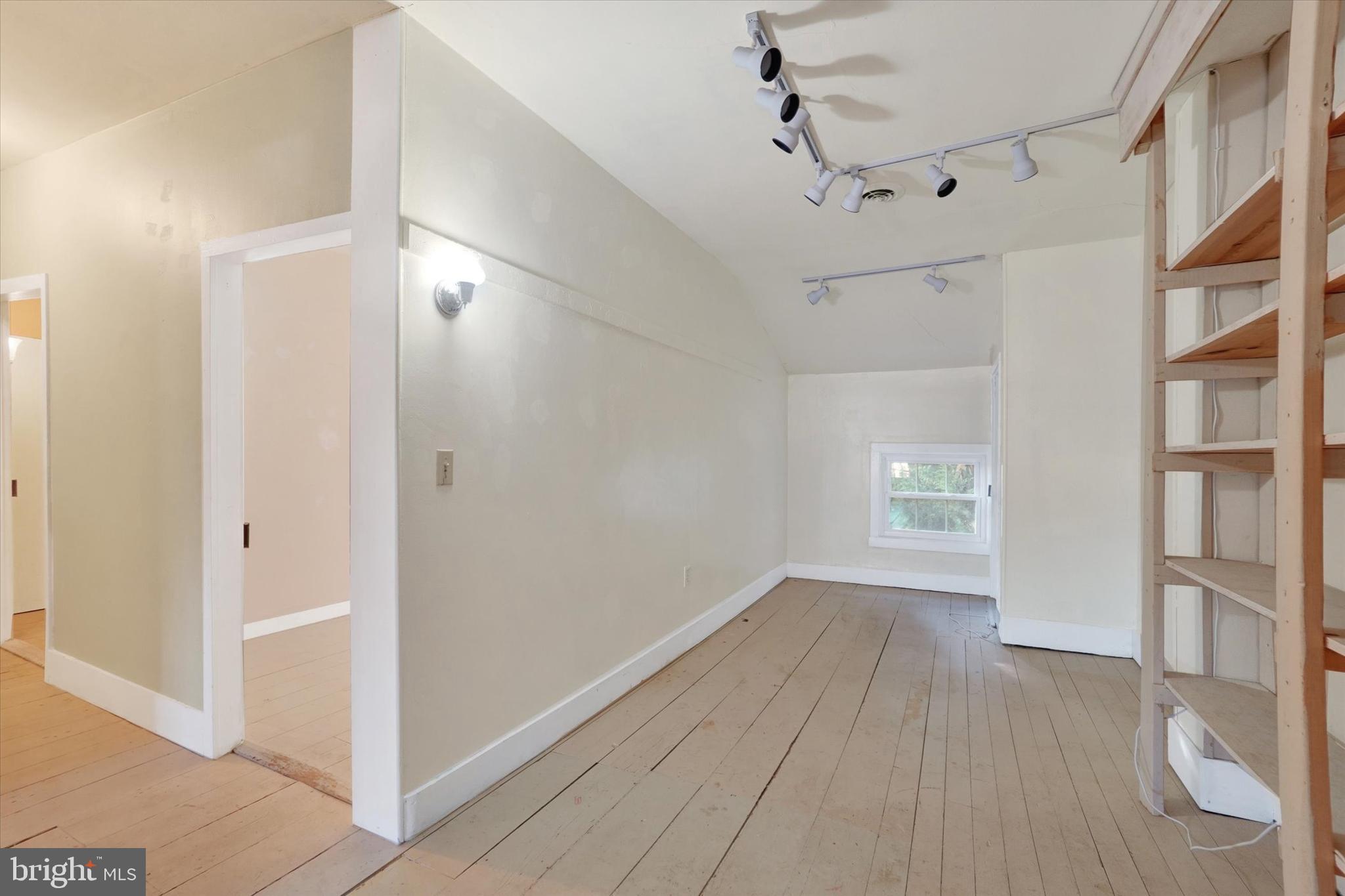 SHREWSBURY BORO - Residential