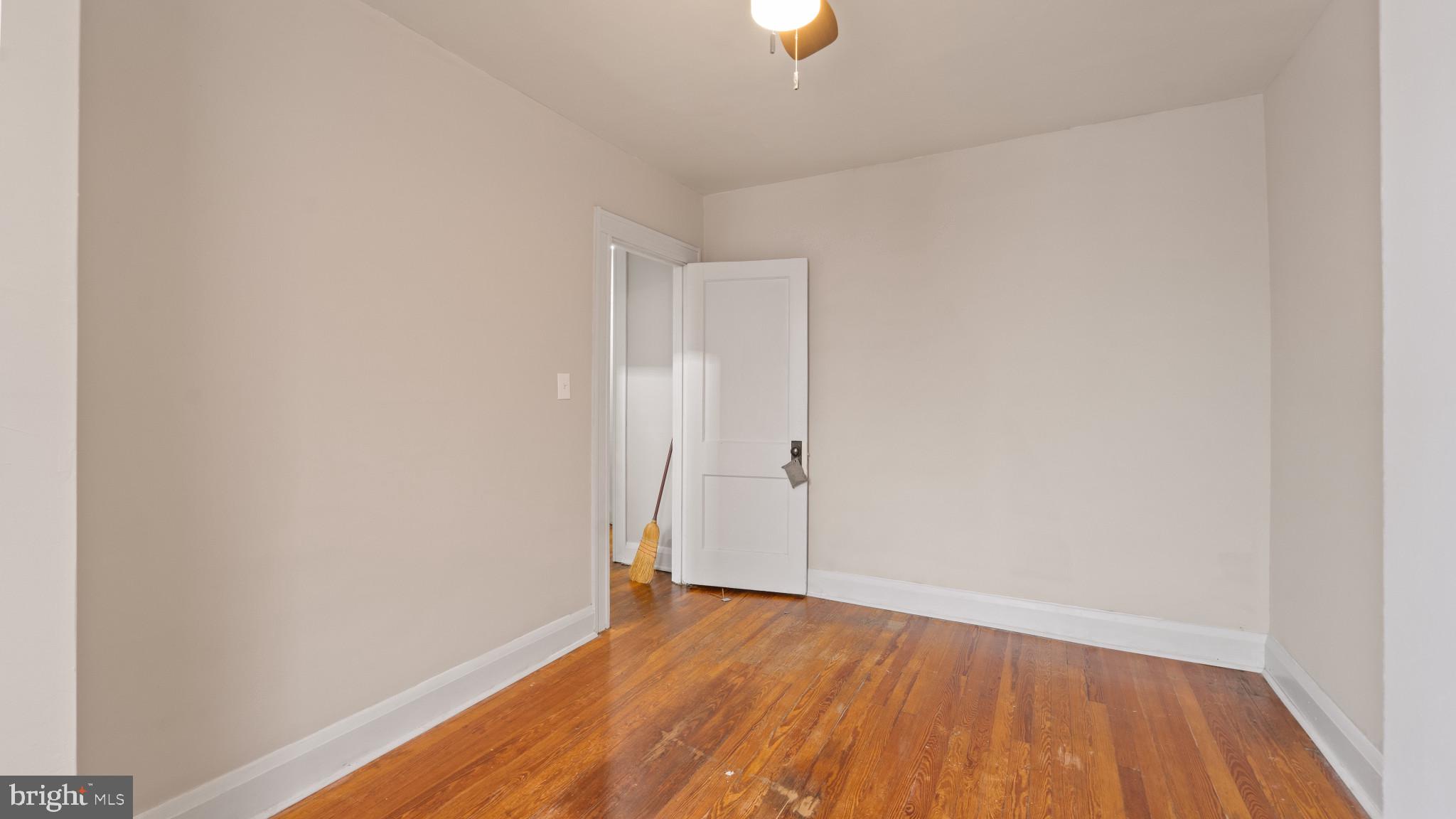 EDMONDSON - Residential Lease