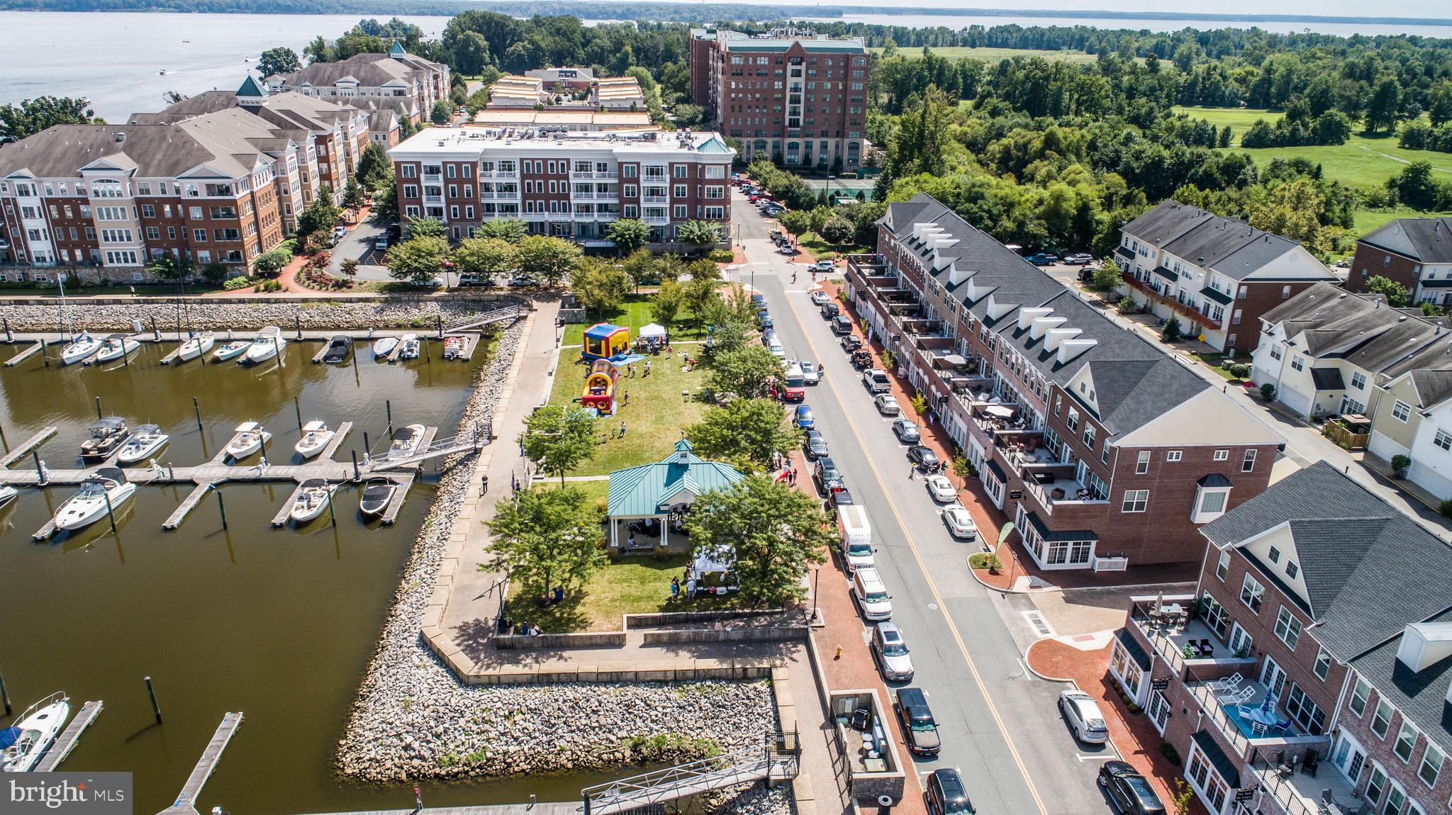 HARBOR VIEW - Residential