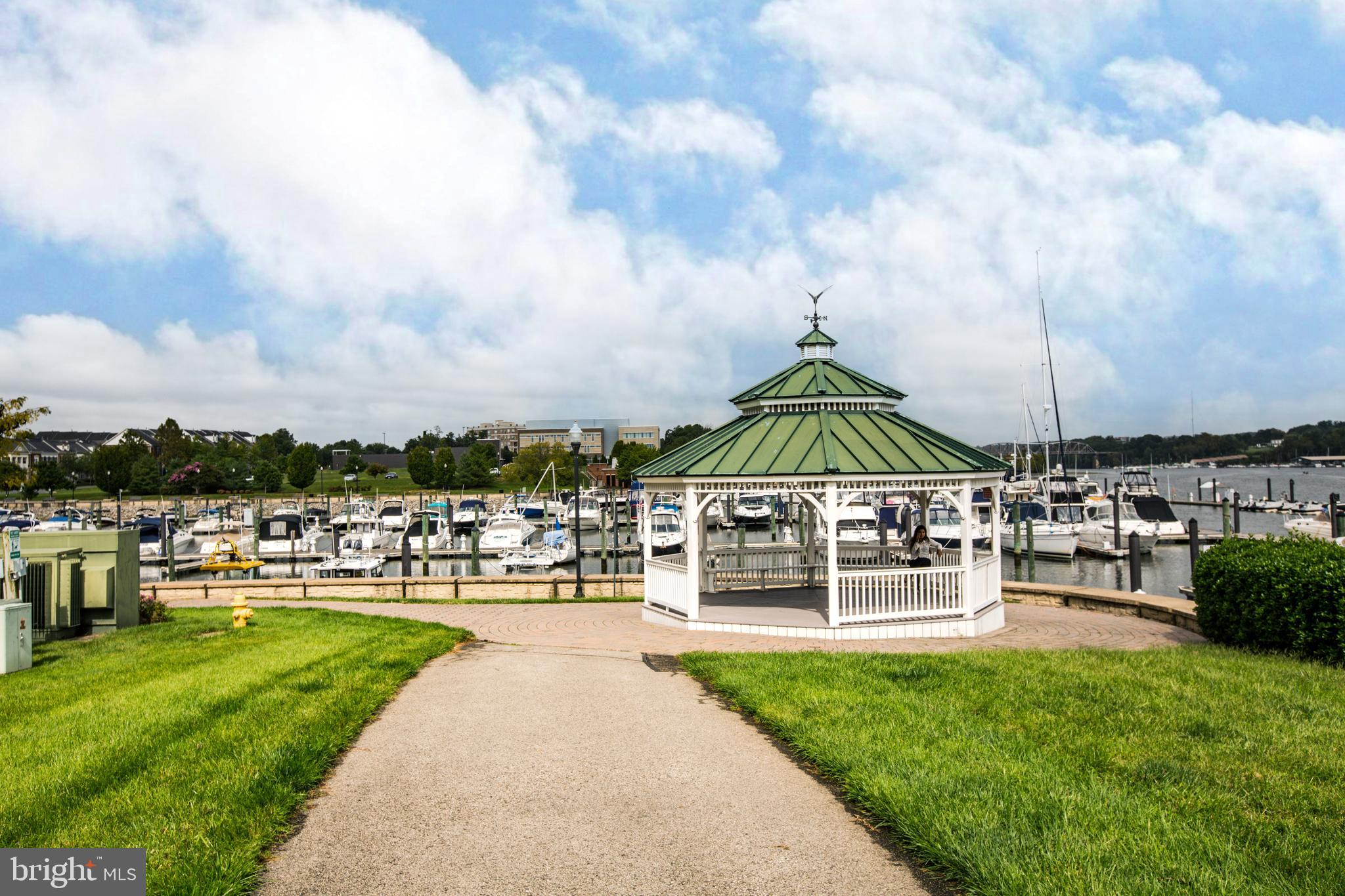 HARBOR VIEW - Residential