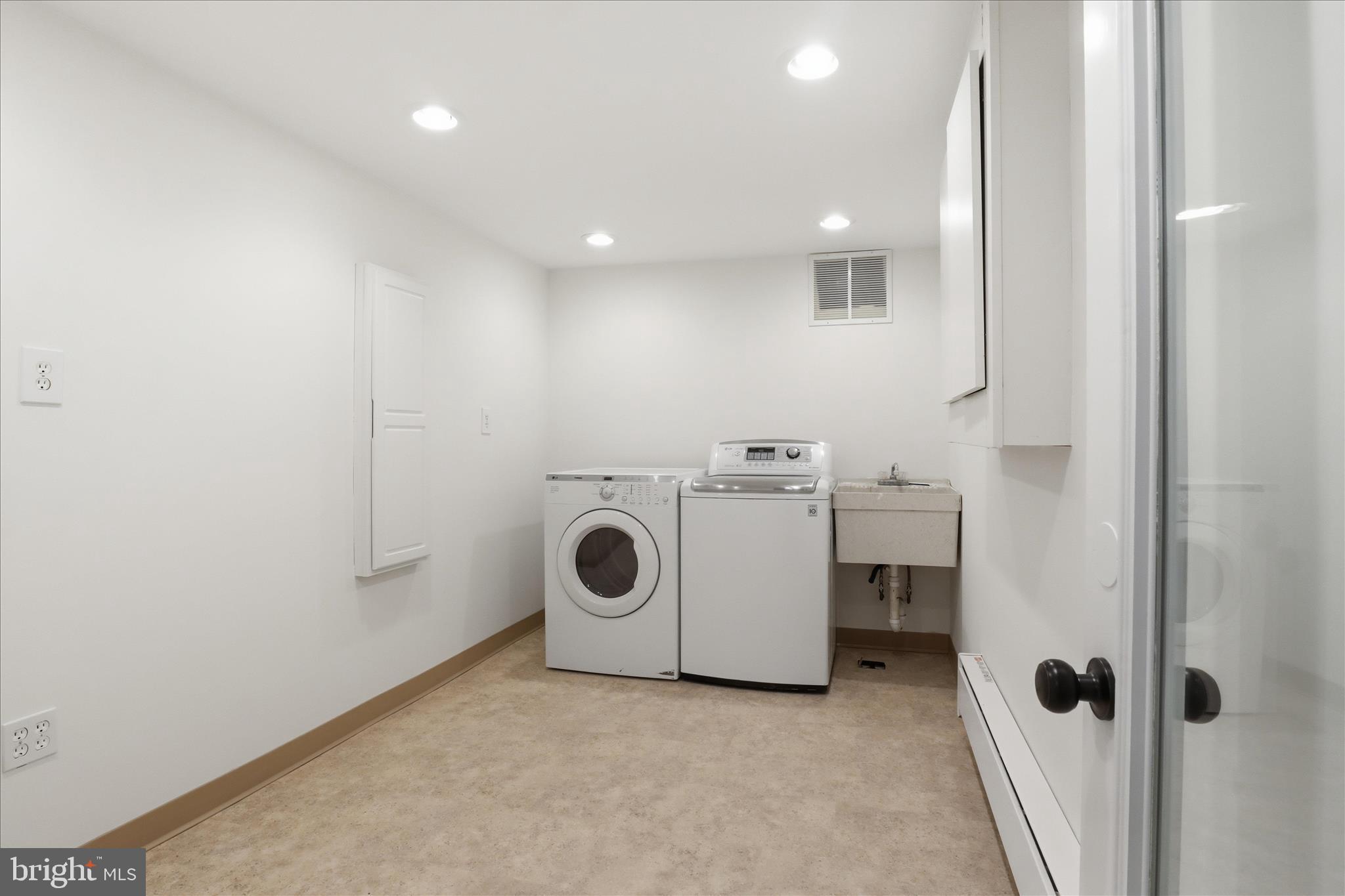 LINCOLNIA PARK - Residential