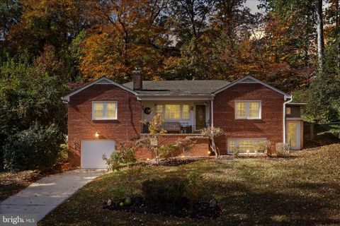 5124 CHOWAN AVENUE ALEXANDRIA VA 22312