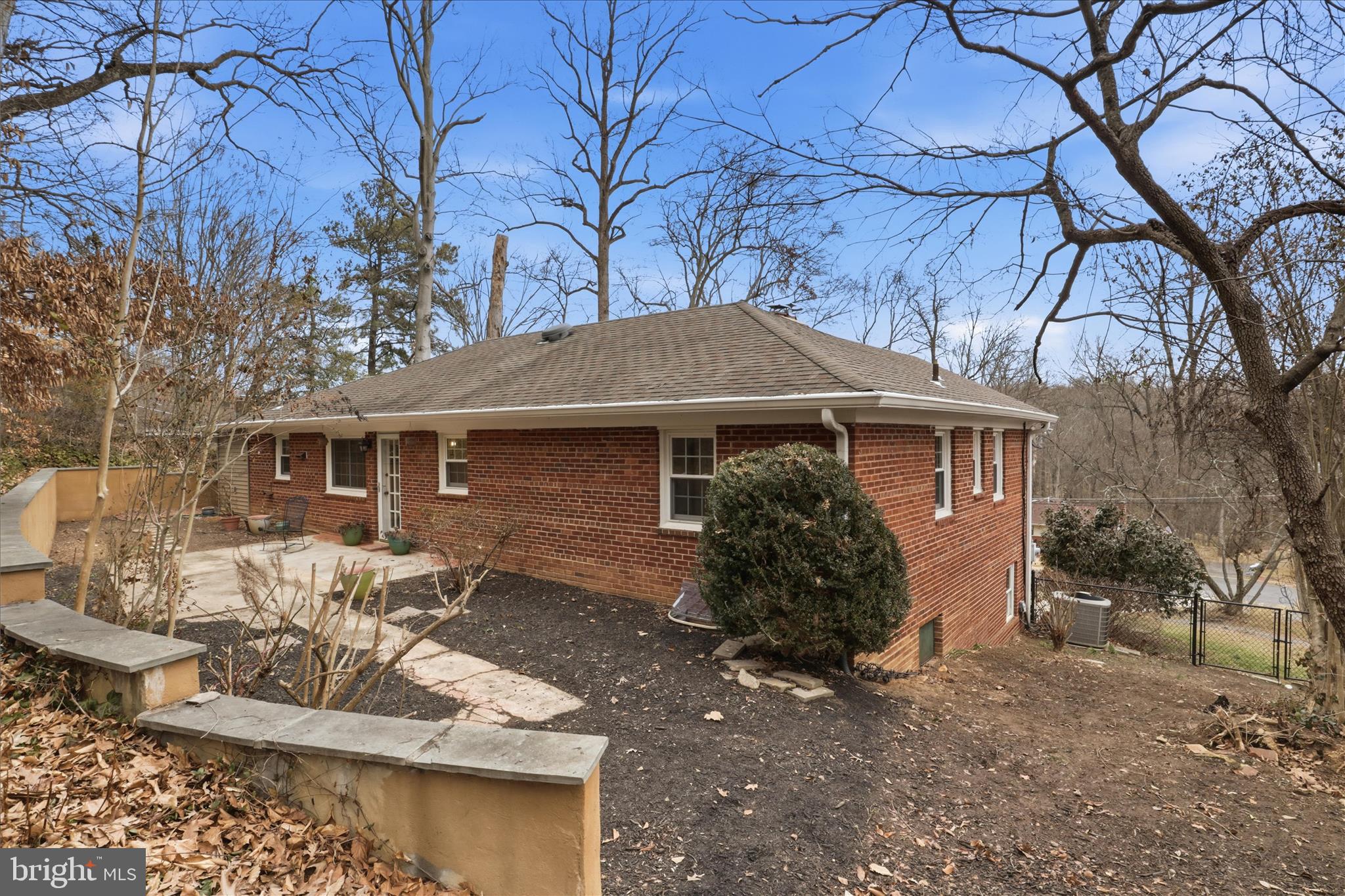 LINCOLNIA PARK - Residential