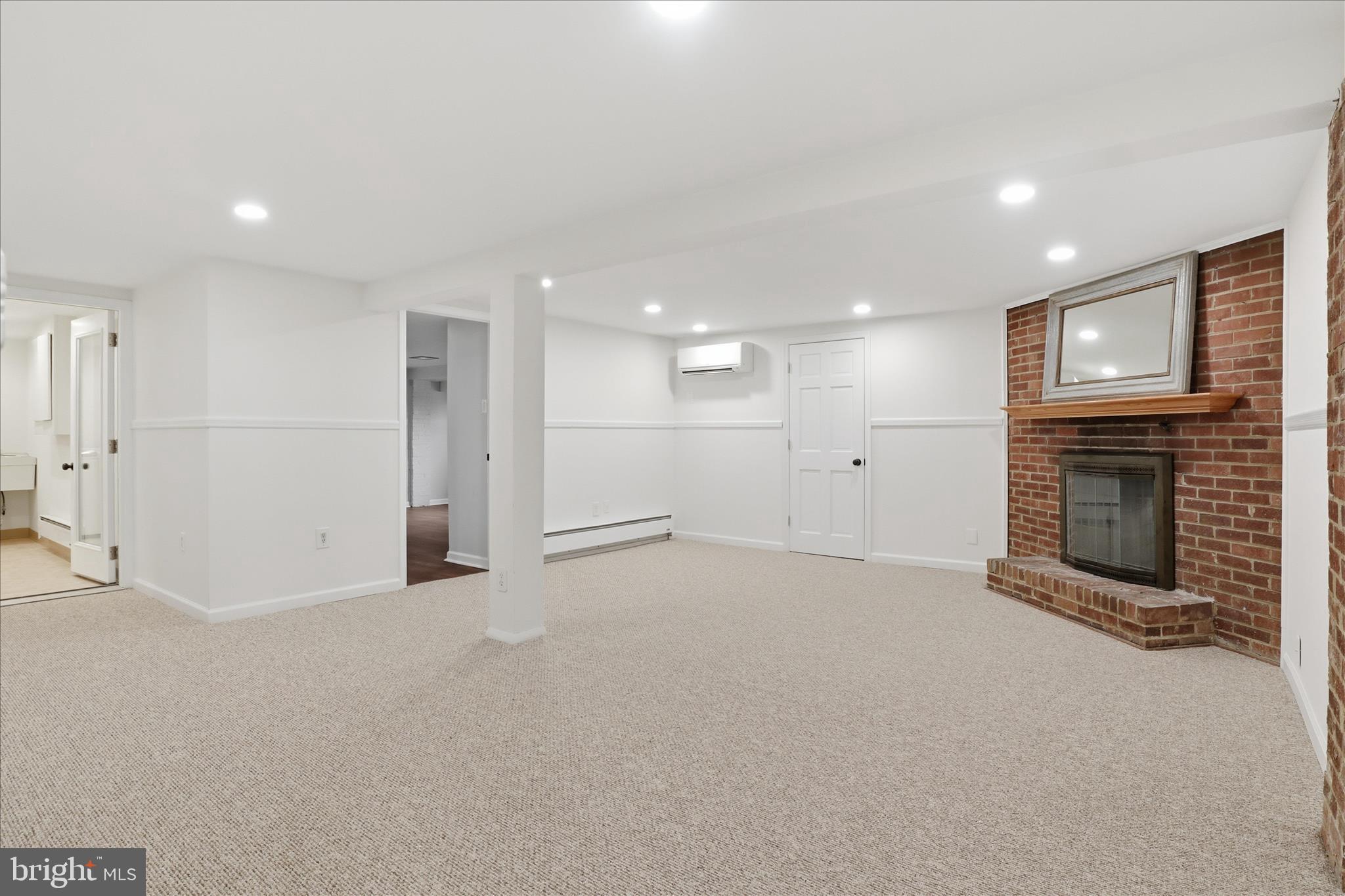 LINCOLNIA PARK - Residential