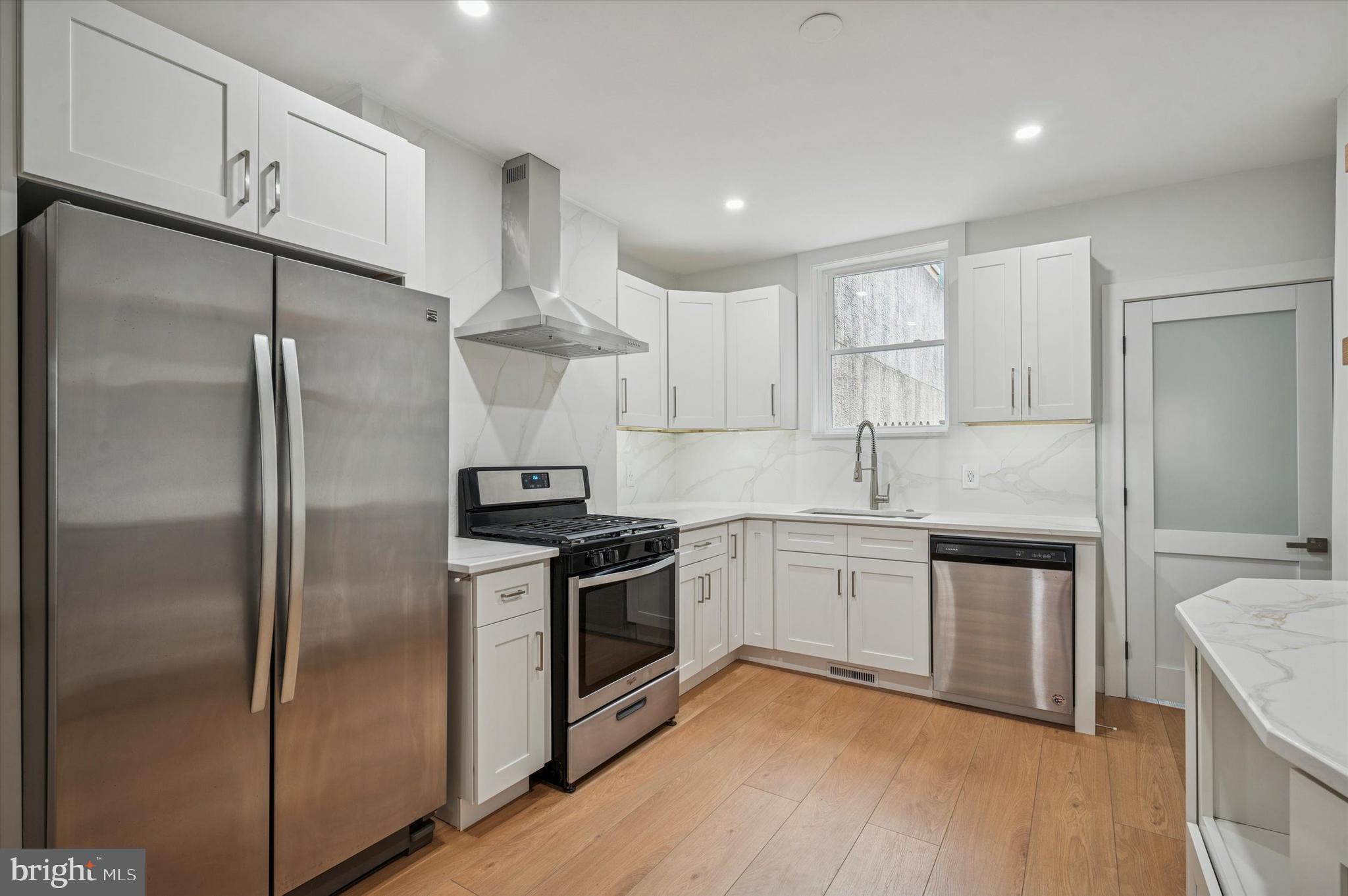 GRADUATE HOSPITAL - Residential