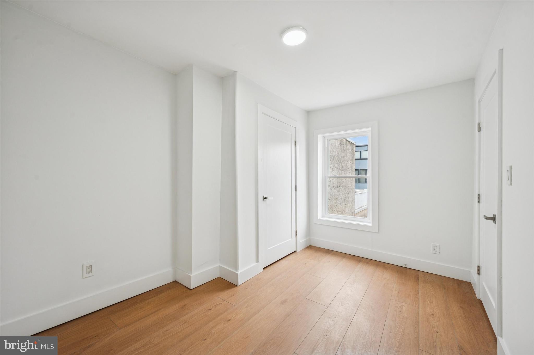 GRADUATE HOSPITAL - Residential