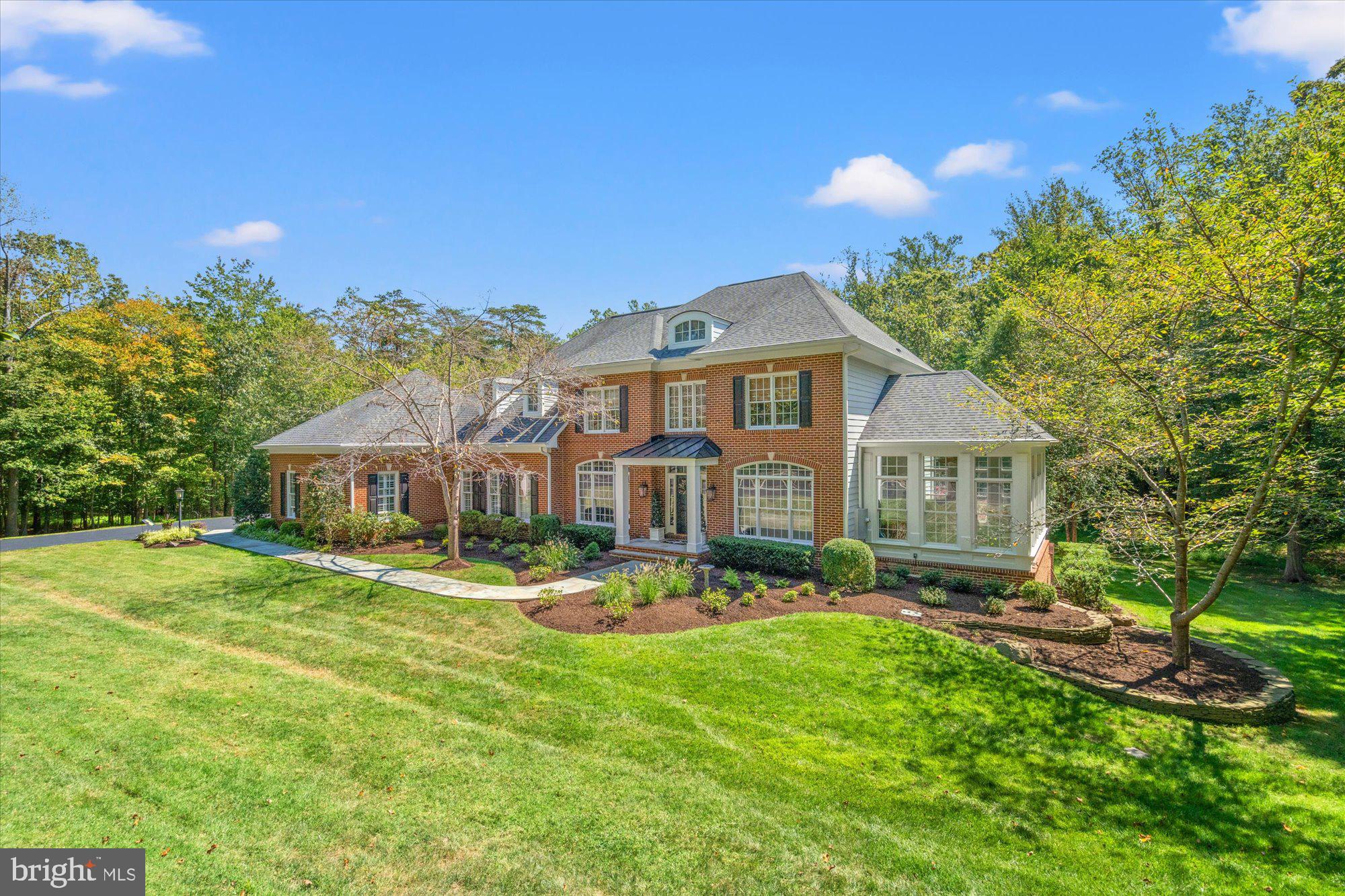 THE CLOISTERS - Residential