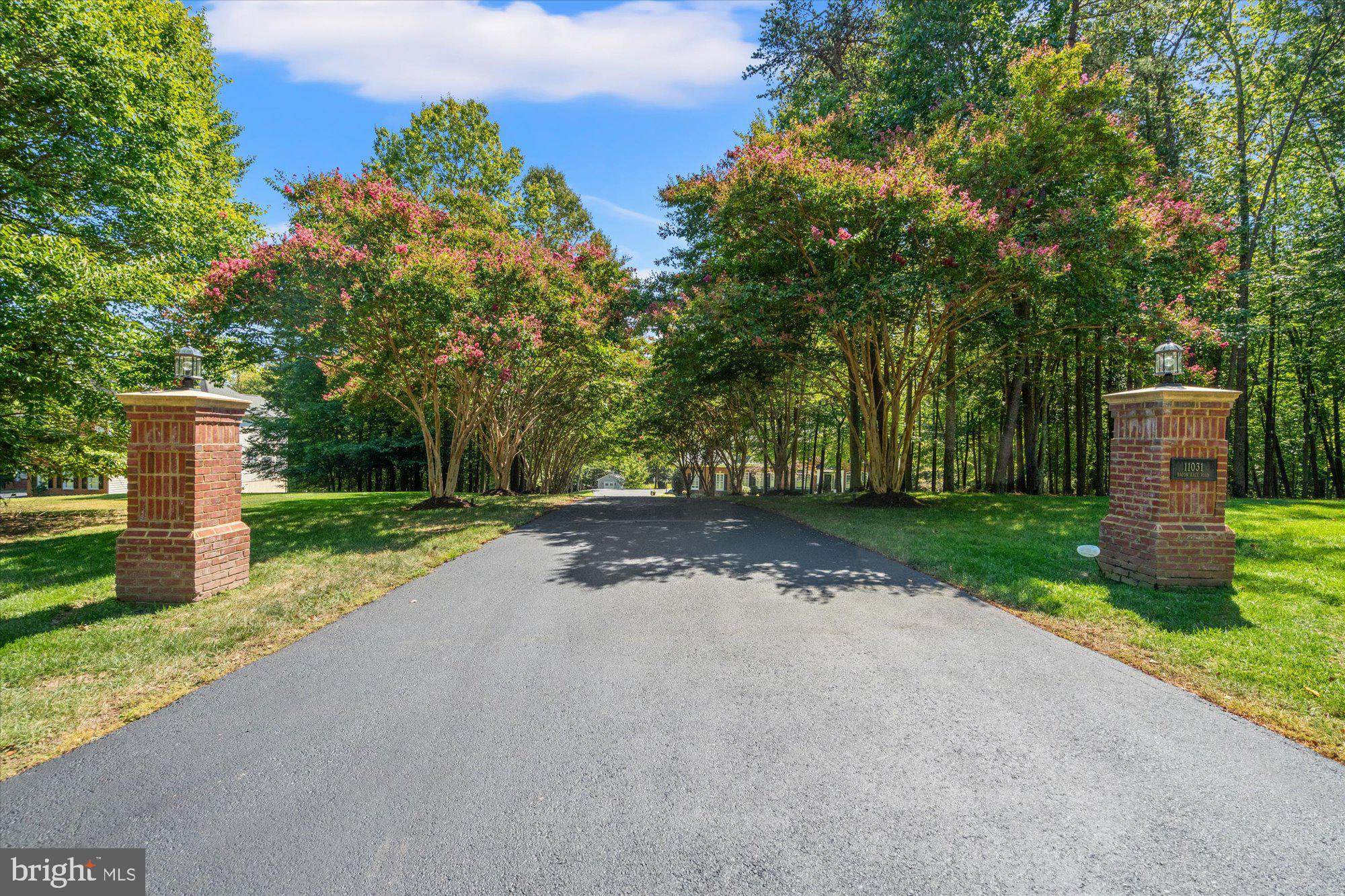 THE CLOISTERS - Residential