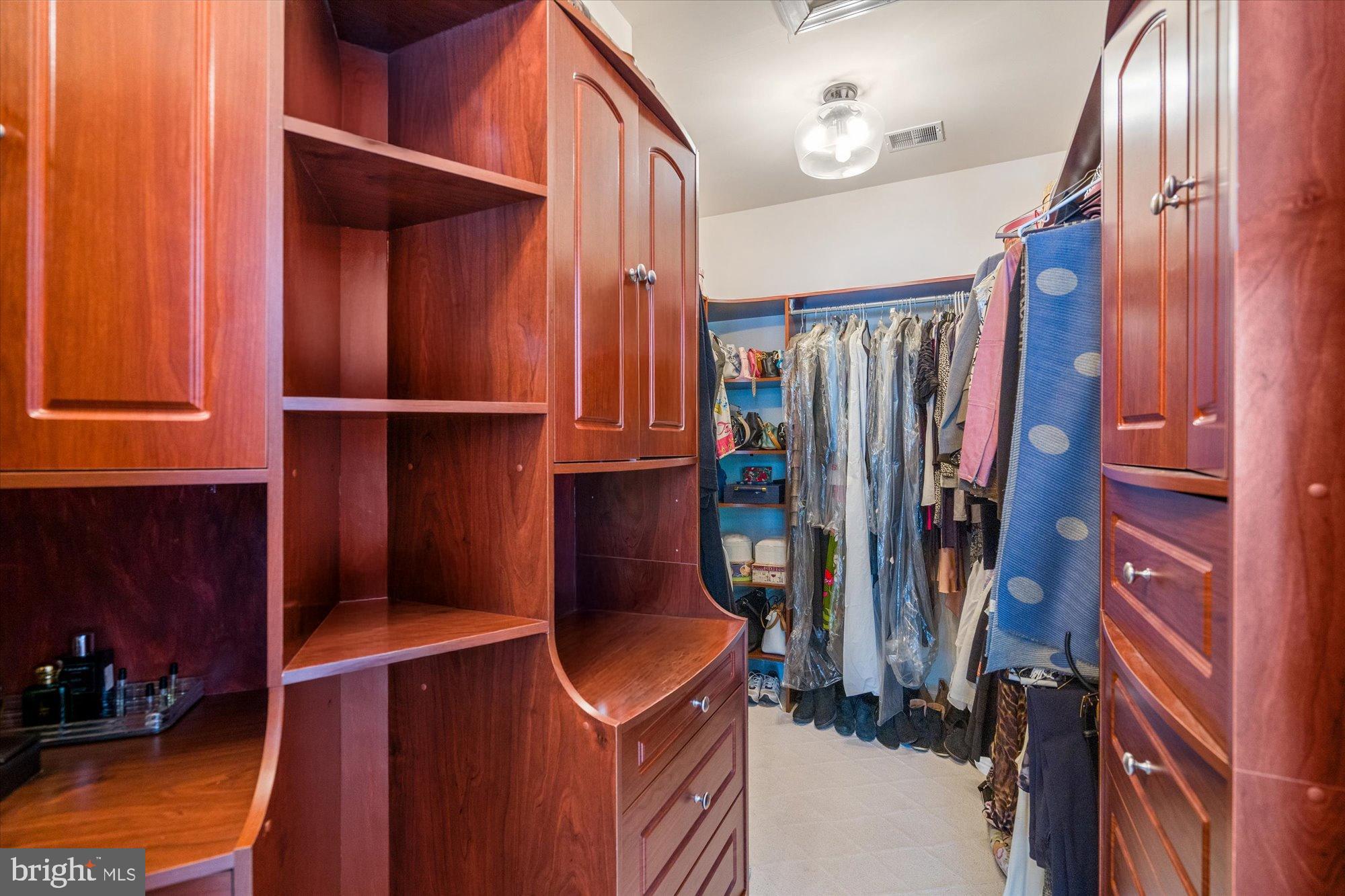 THE CLOISTERS - Residential