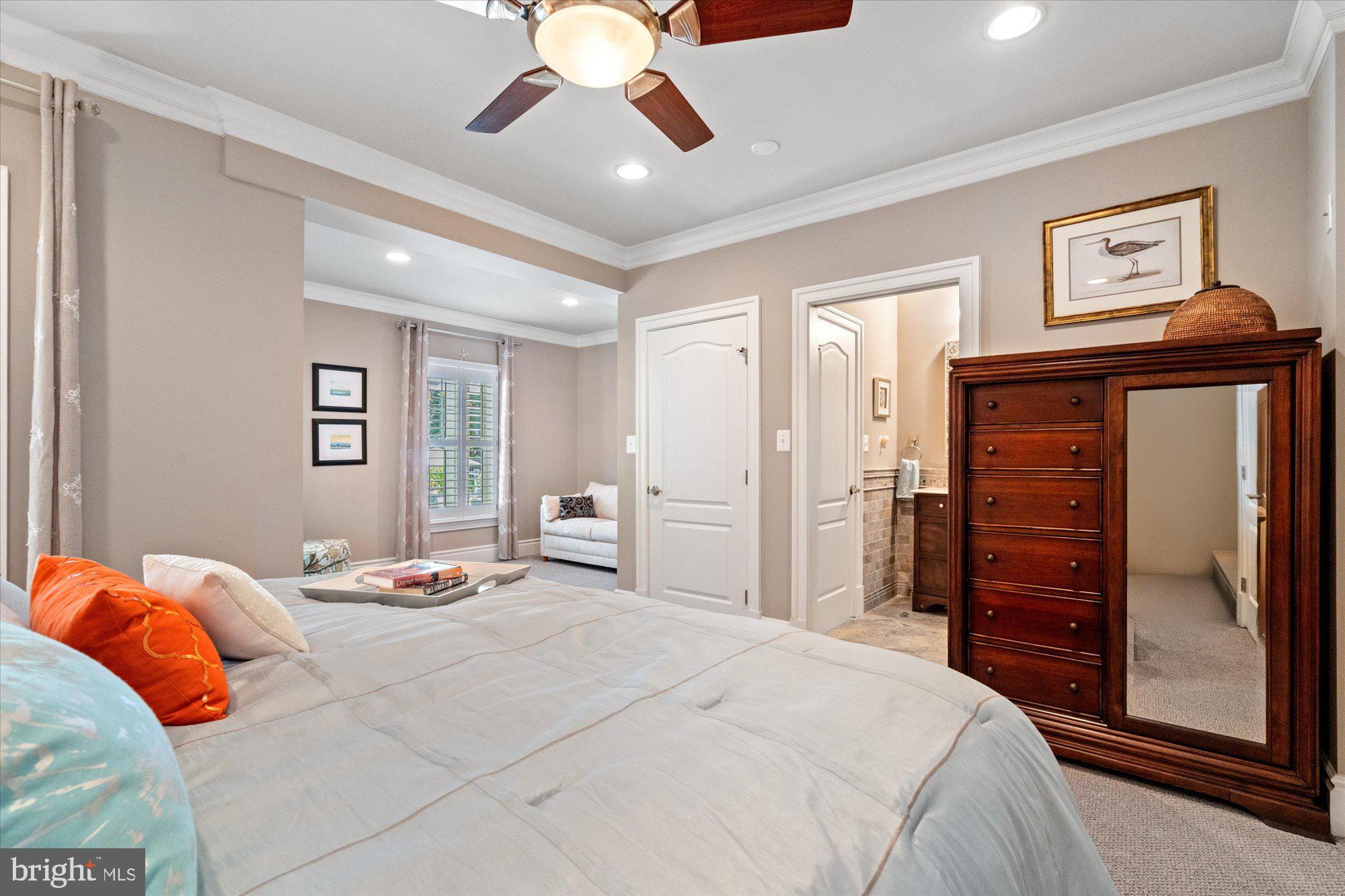 THE CLOISTERS - Residential