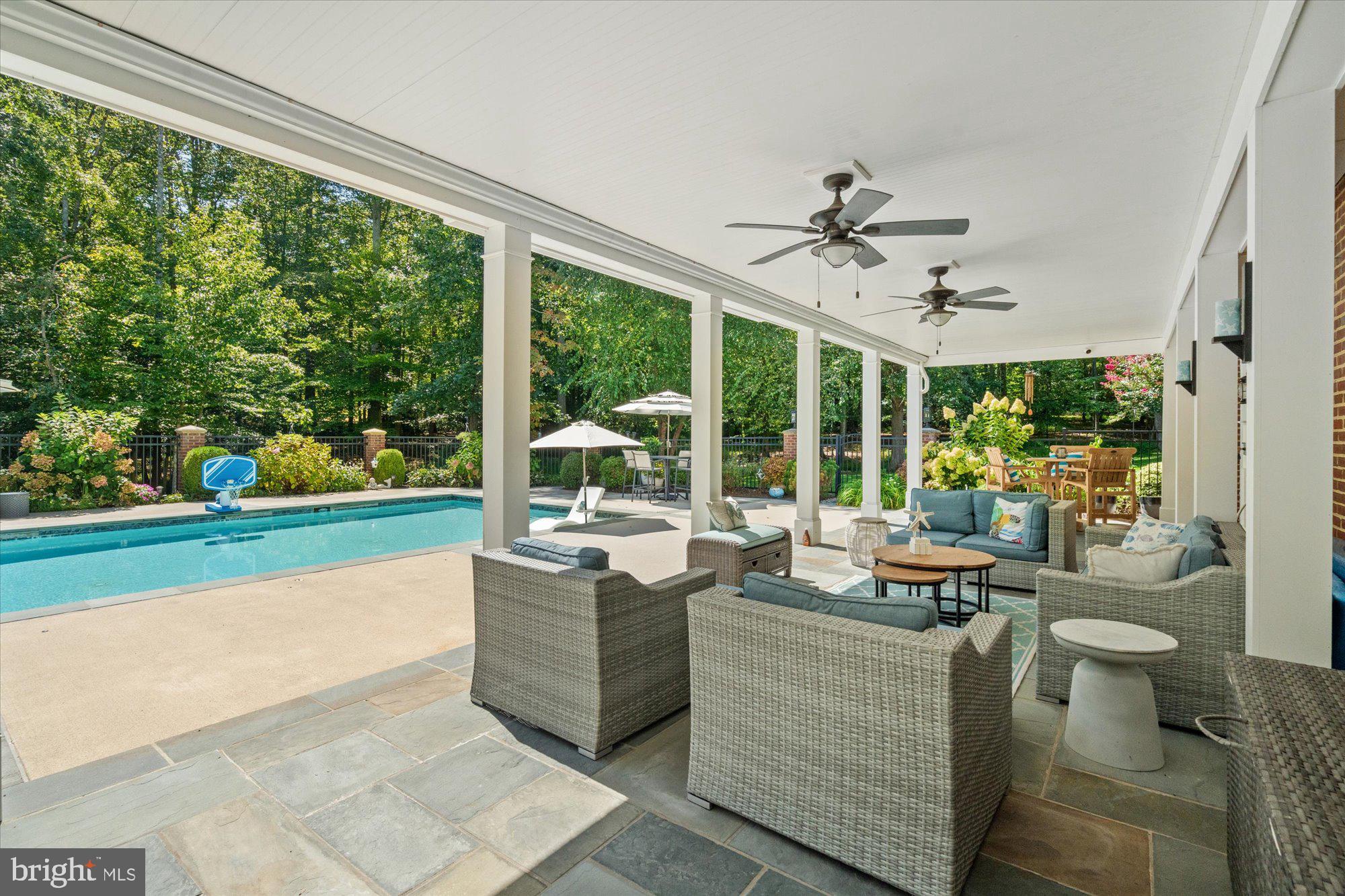 THE CLOISTERS - Residential