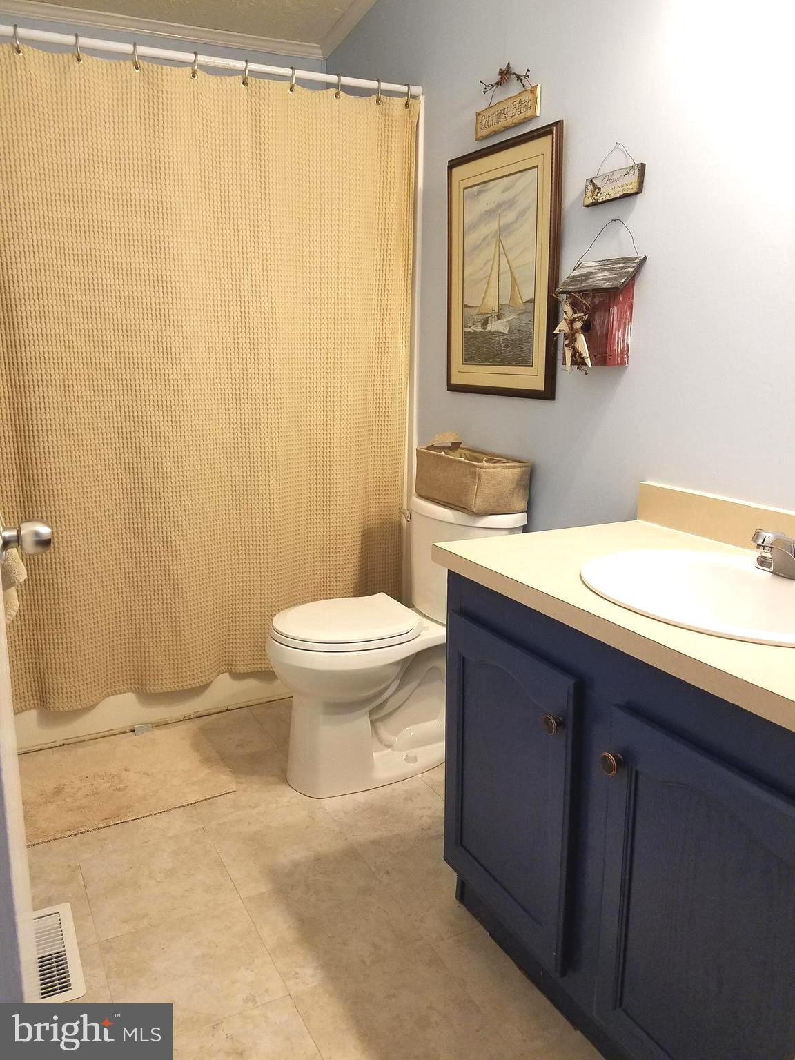 HEBRON WOODS - Residential