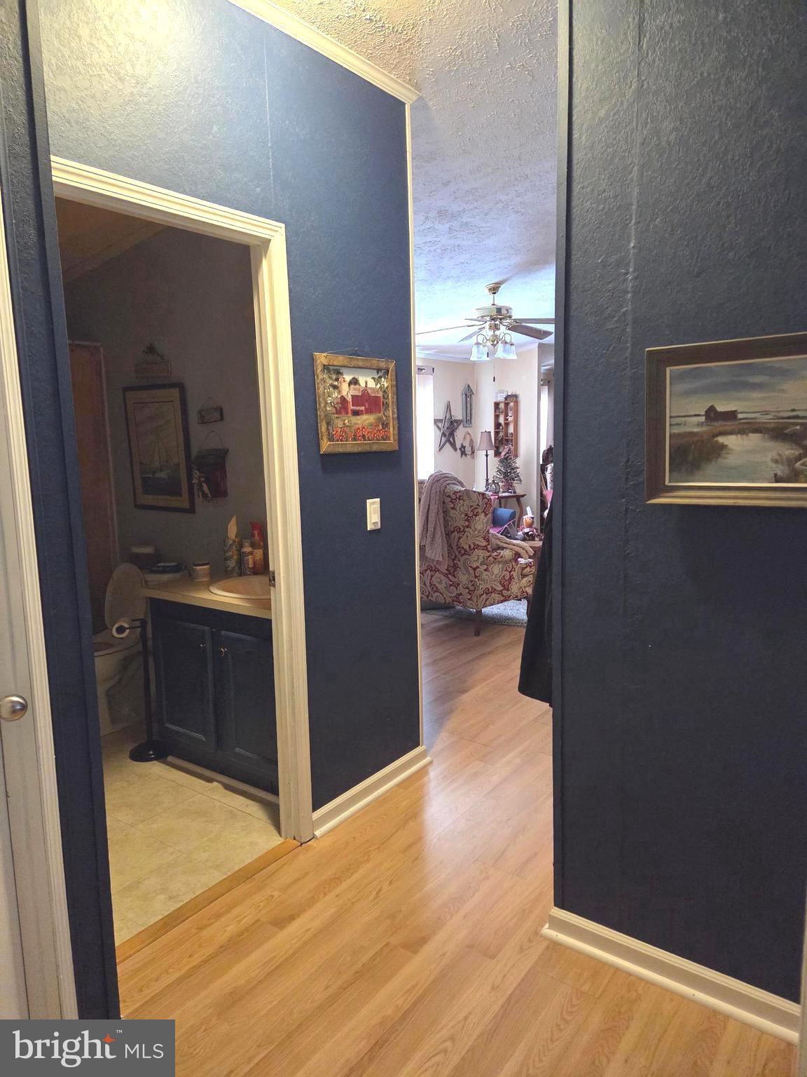 HEBRON WOODS - Residential