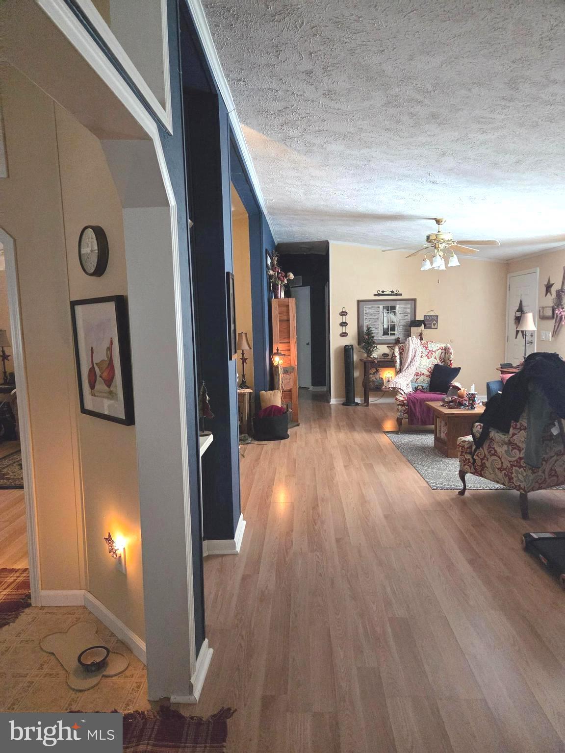 HEBRON WOODS - Residential