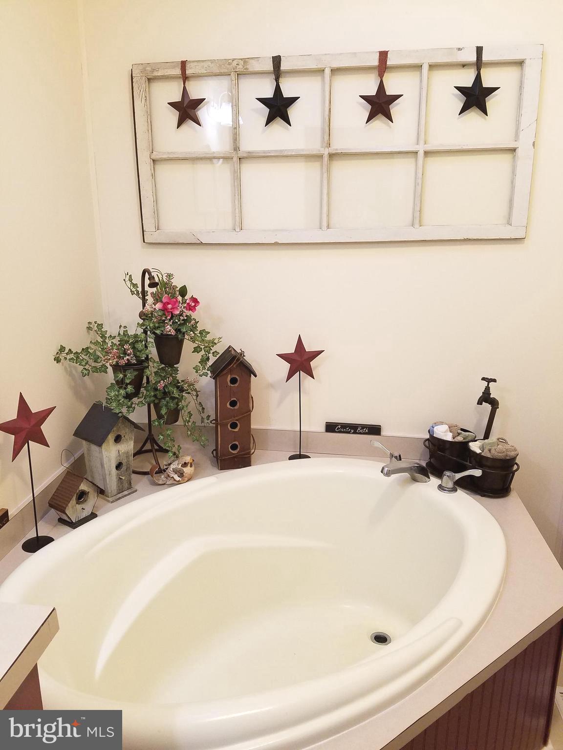 HEBRON WOODS - Residential