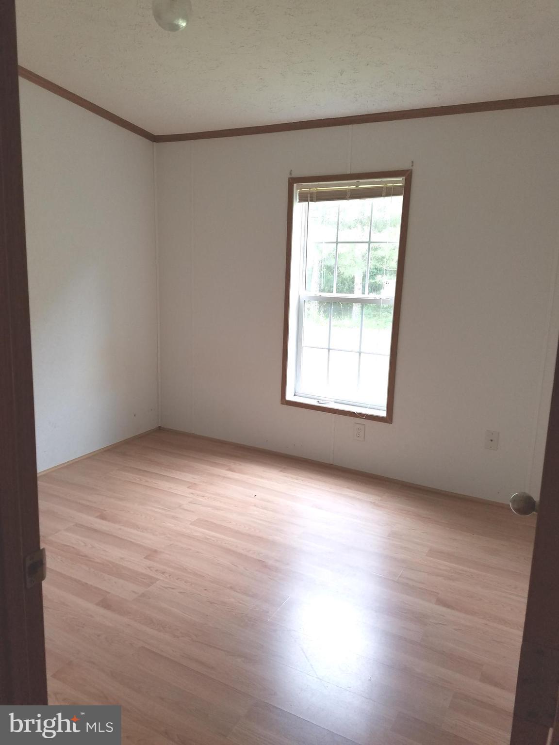 HEBRON WOODS - Residential