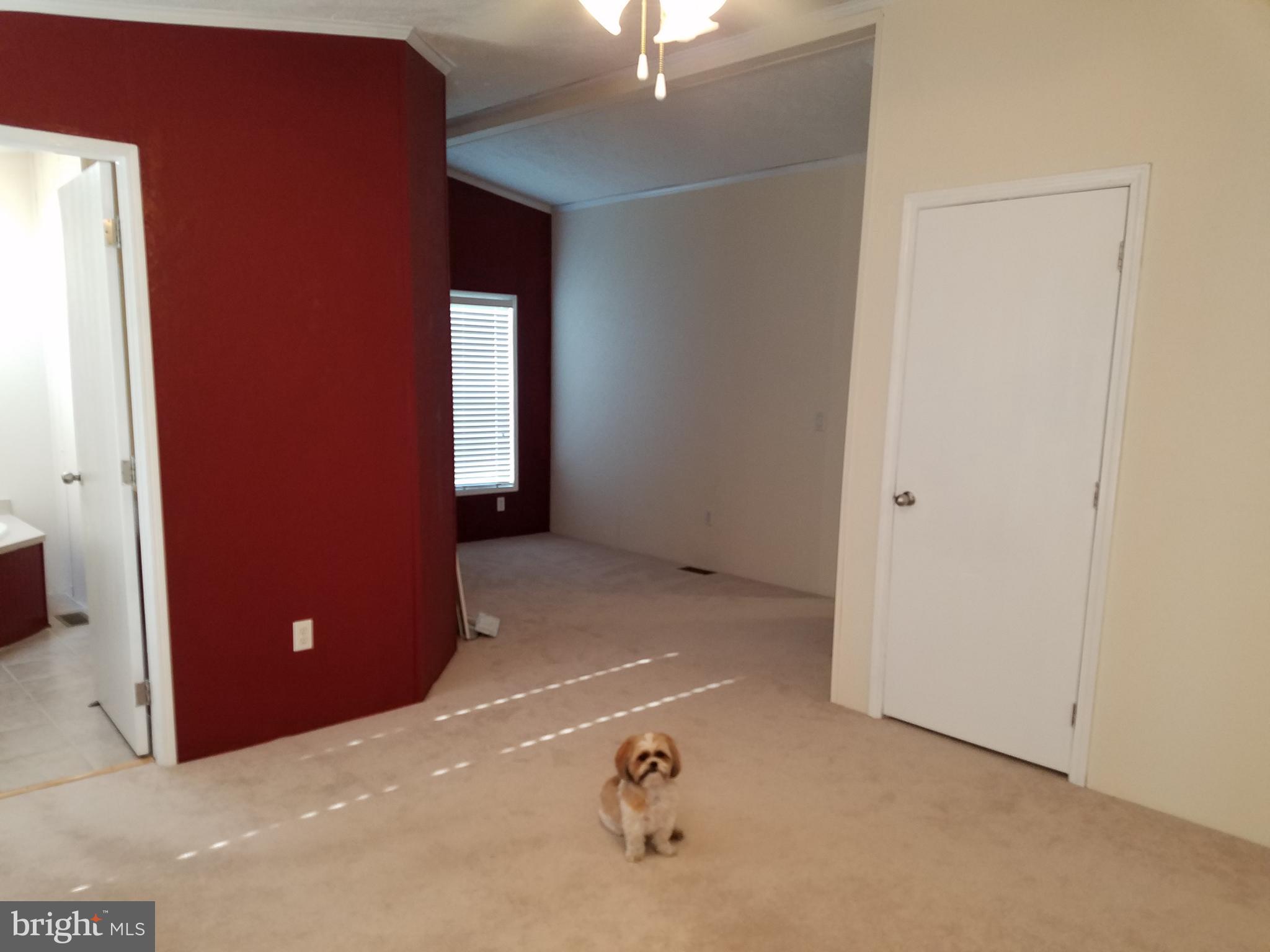 HEBRON WOODS - Residential