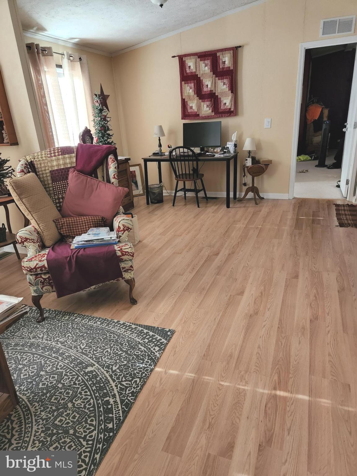 HEBRON WOODS - Residential